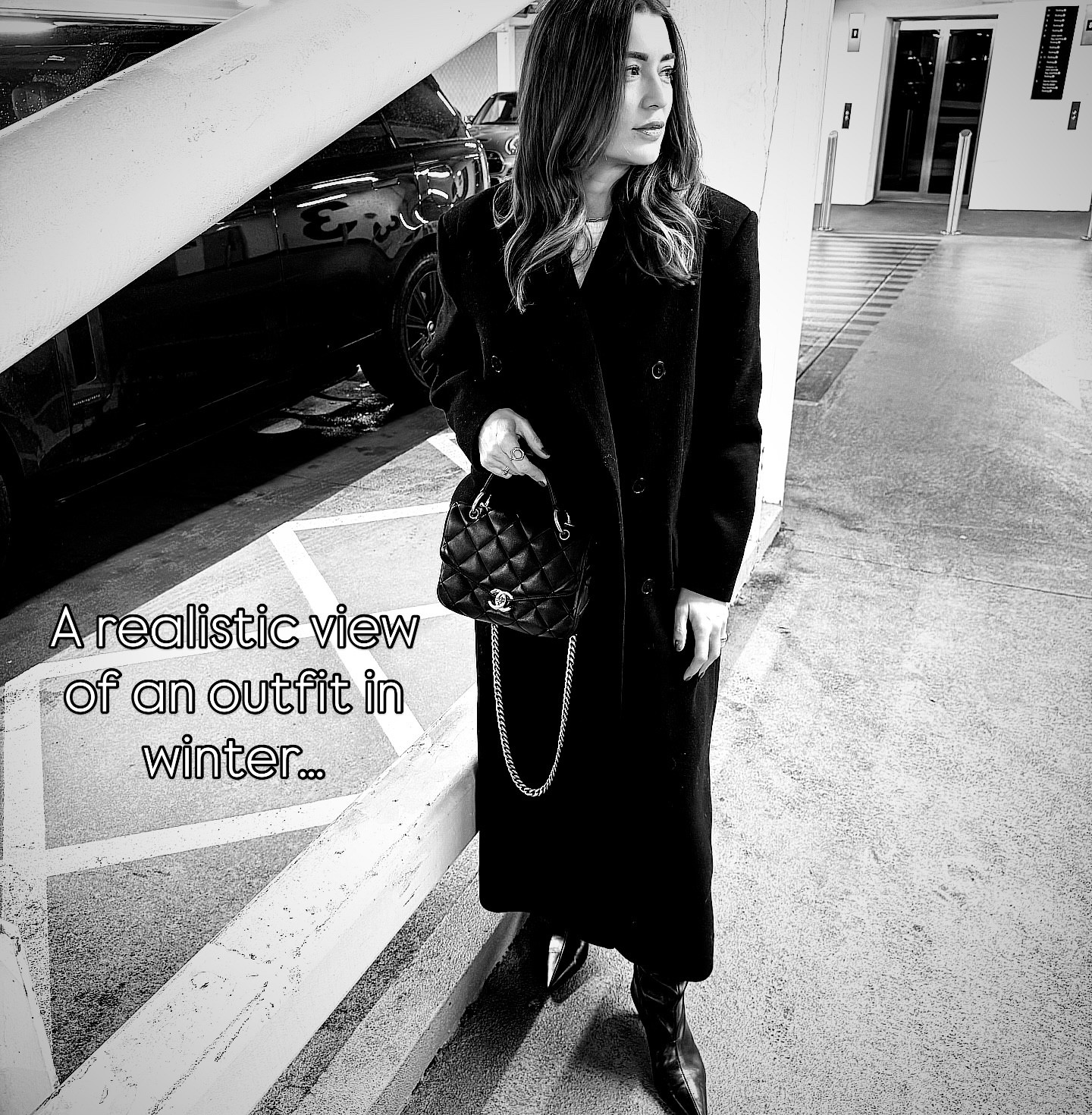 Swipe to see the outfit without a thick wool coat.
Loving the leather jorts/Bermuda shorts & boots combo for a stylish winter look. 
I will link it on my @ltk.europe 
Save for inspo later