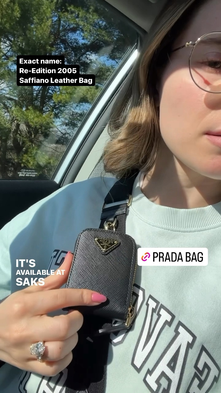 Close up of the type of leather 

Can wear 3 different ways and is perfect for traveling/on the go

#LTKstyletip #LTKtravel #LTKitbag