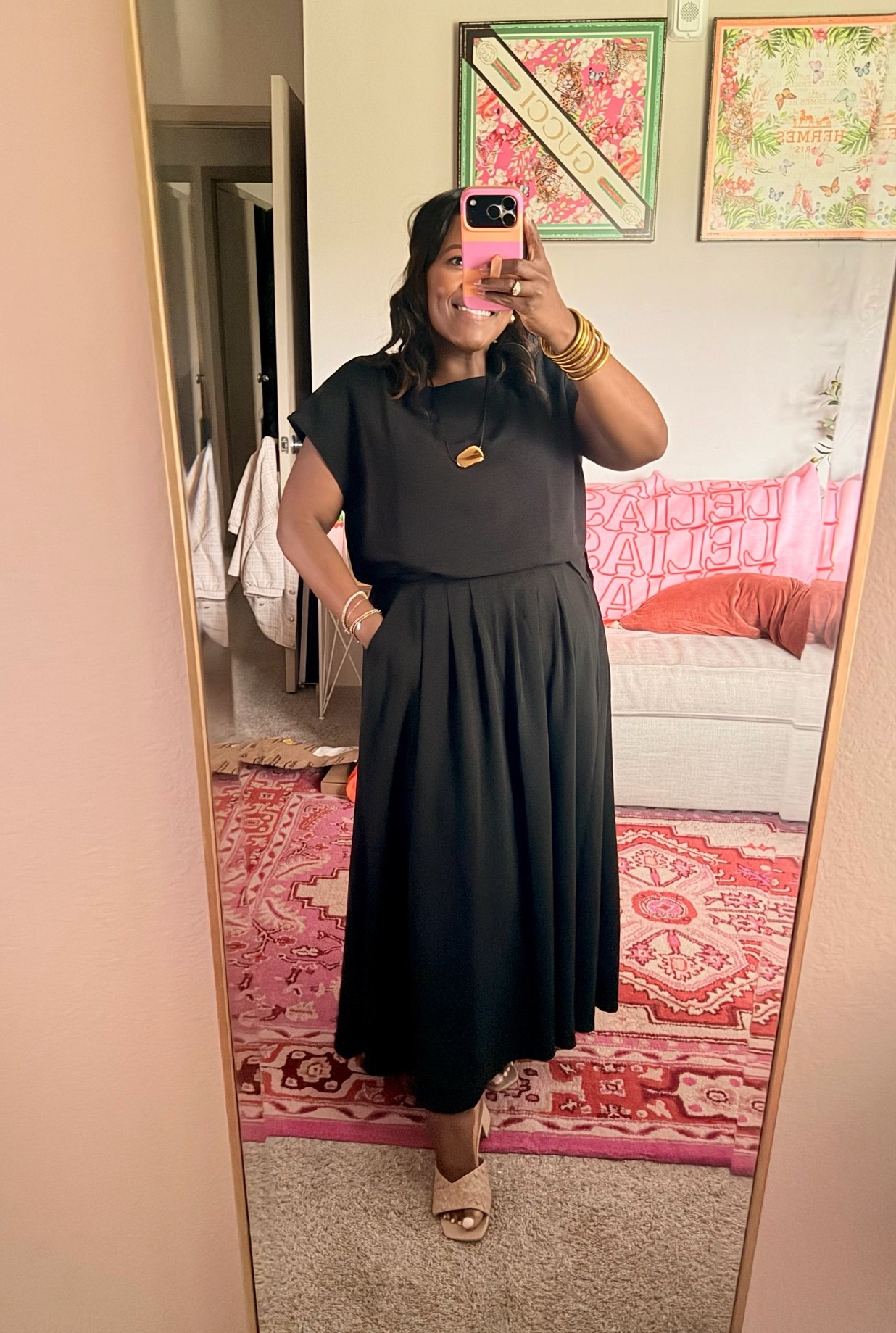 Monday OOTD 🖤 Wearing the large in this set from Amazon - I have it in the ivory and the blush set!! It’s so good! ✨💁🏽‍♀️

#LTKootd #LTKSaleAlert #LTKPetite