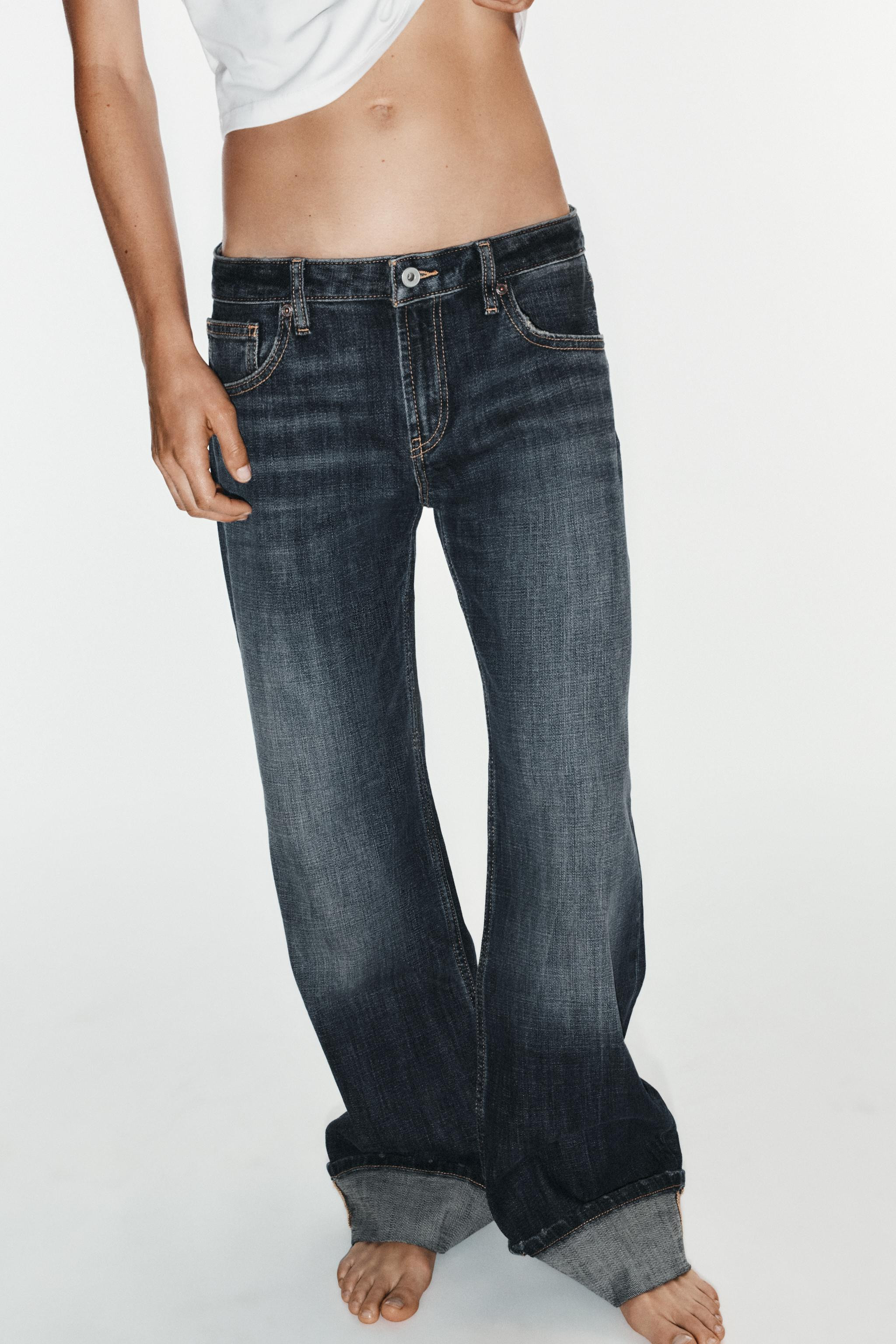 Model height: 175 cmLOW-RISE - FOLDEDLow-rise jeans with belt loops and a five-pocket design. Fea... | Zara DE