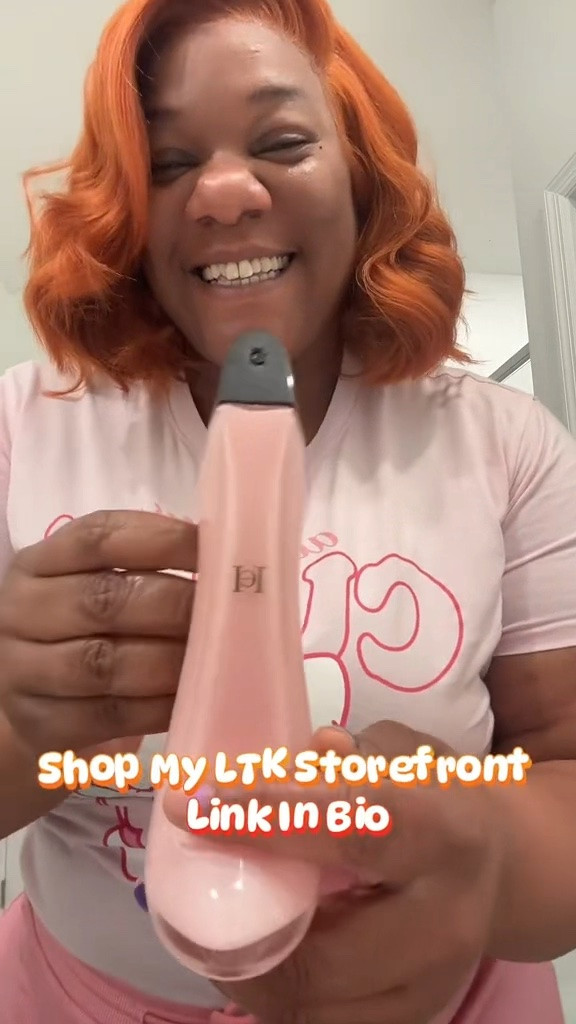 Perfume Of The Day 🩷

Today I’m Wearing Good Girl Blush By Carolina Herrera. Since Florida Is Already Starting To Feel Like Summer, I’ve Started Pulling Out My Softer Floral Fragrances Again 🌺🌸

Shop My LTK Storefront – Link In Bio 

#LTKMothersDay #LTKfragrance #LTKbeauty #LTKfinds #LTKlifestyle