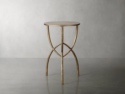 Jedrek Martini Table