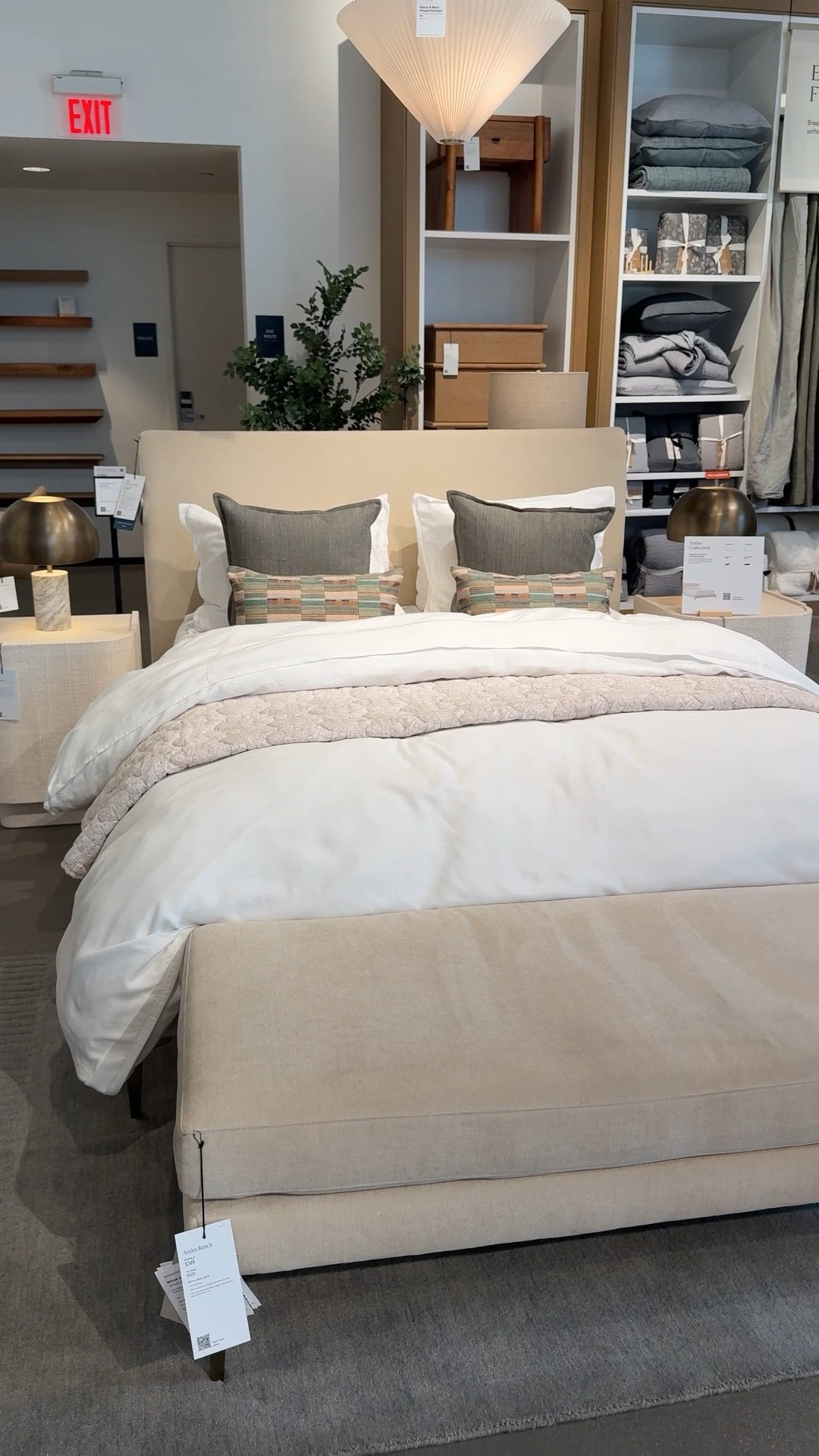 Neutral bedroom 

#LTKHome #LTKdayinmylife #LTKmomlife