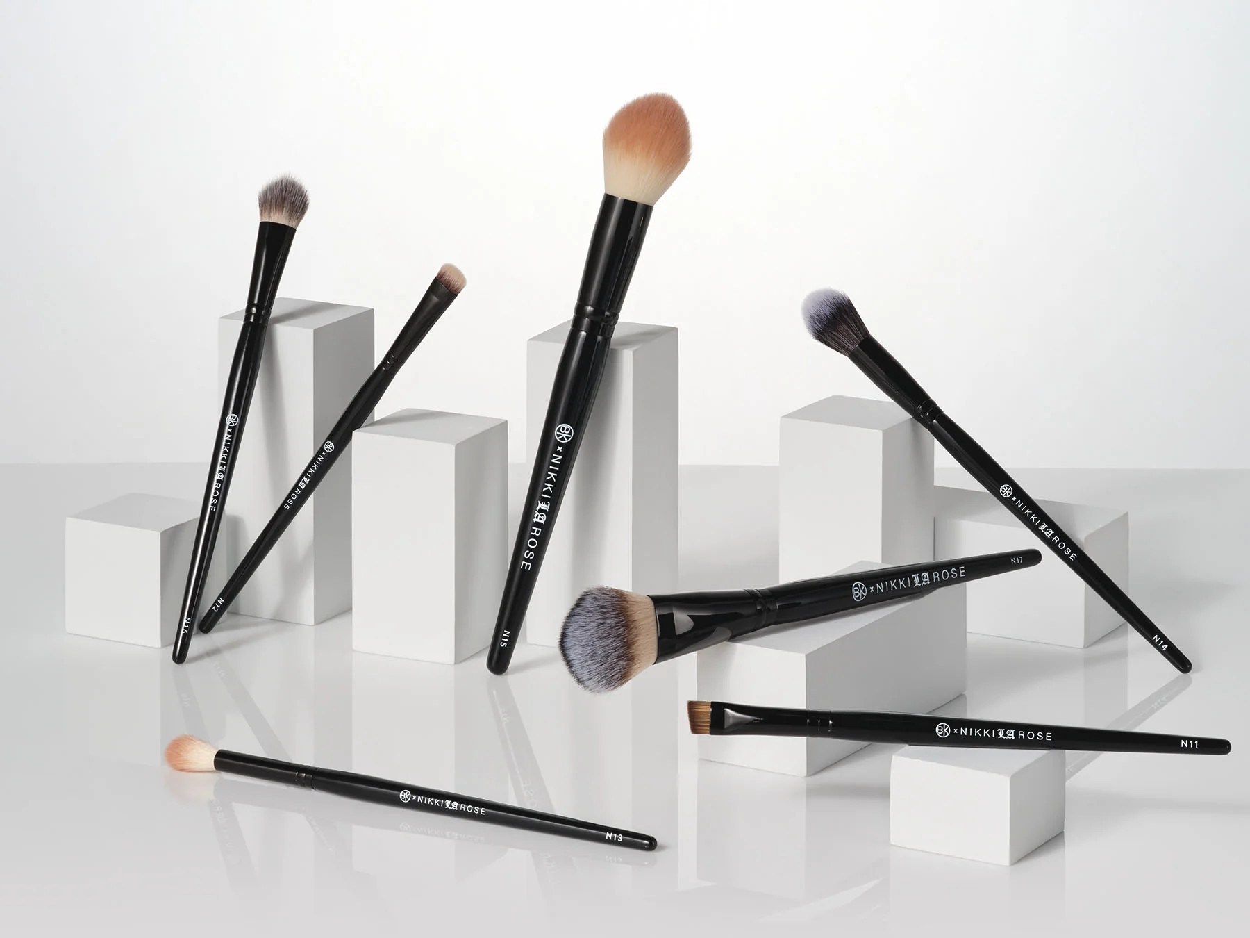Nikki La Rose Pro Artist Brush Set (7PC) | BK Beauty