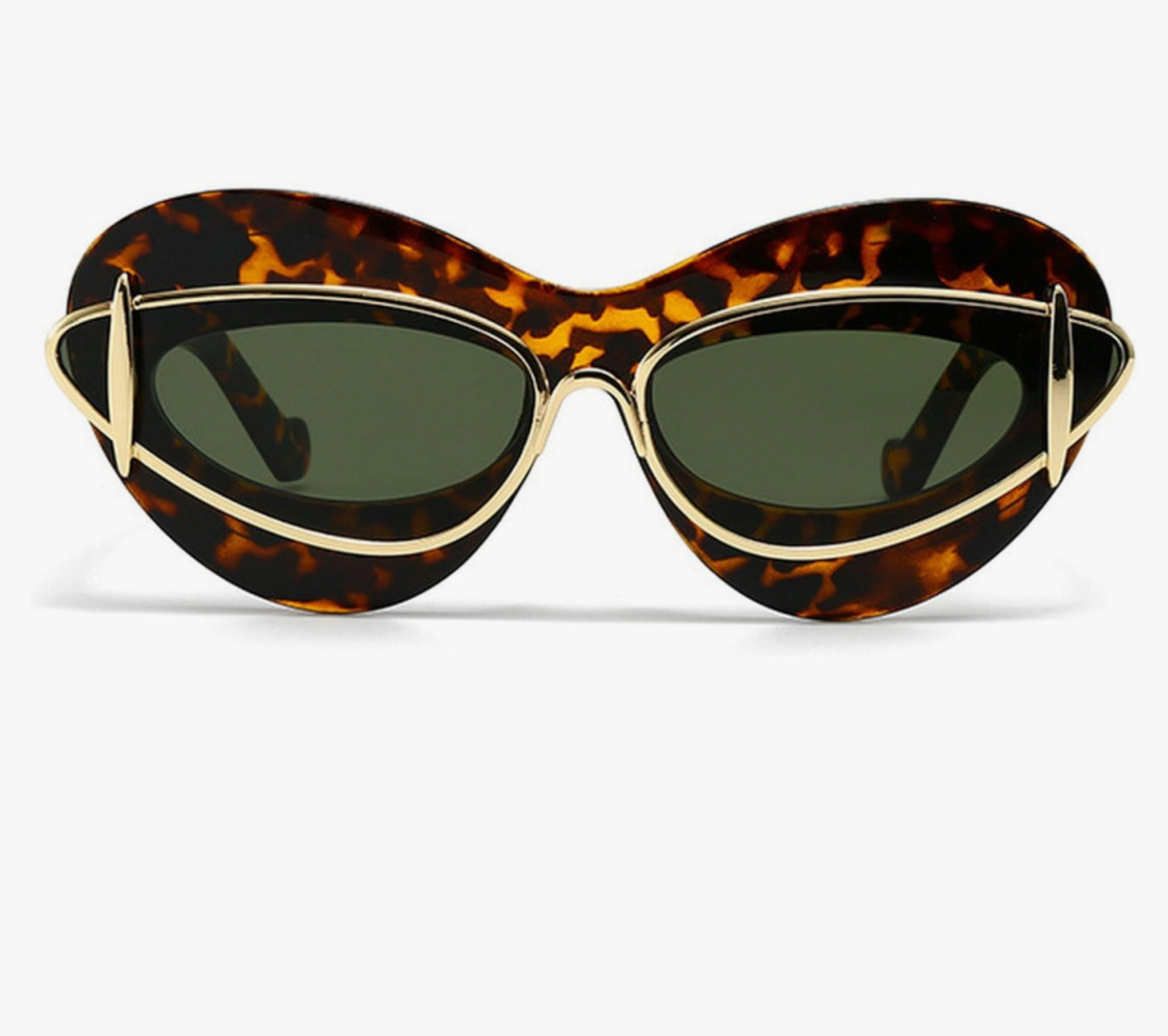 Another amazing Amazon dupe! Obsessed with these sunnies! 

#LTKfindsunder50 #LTKstyletip #LTKFestival