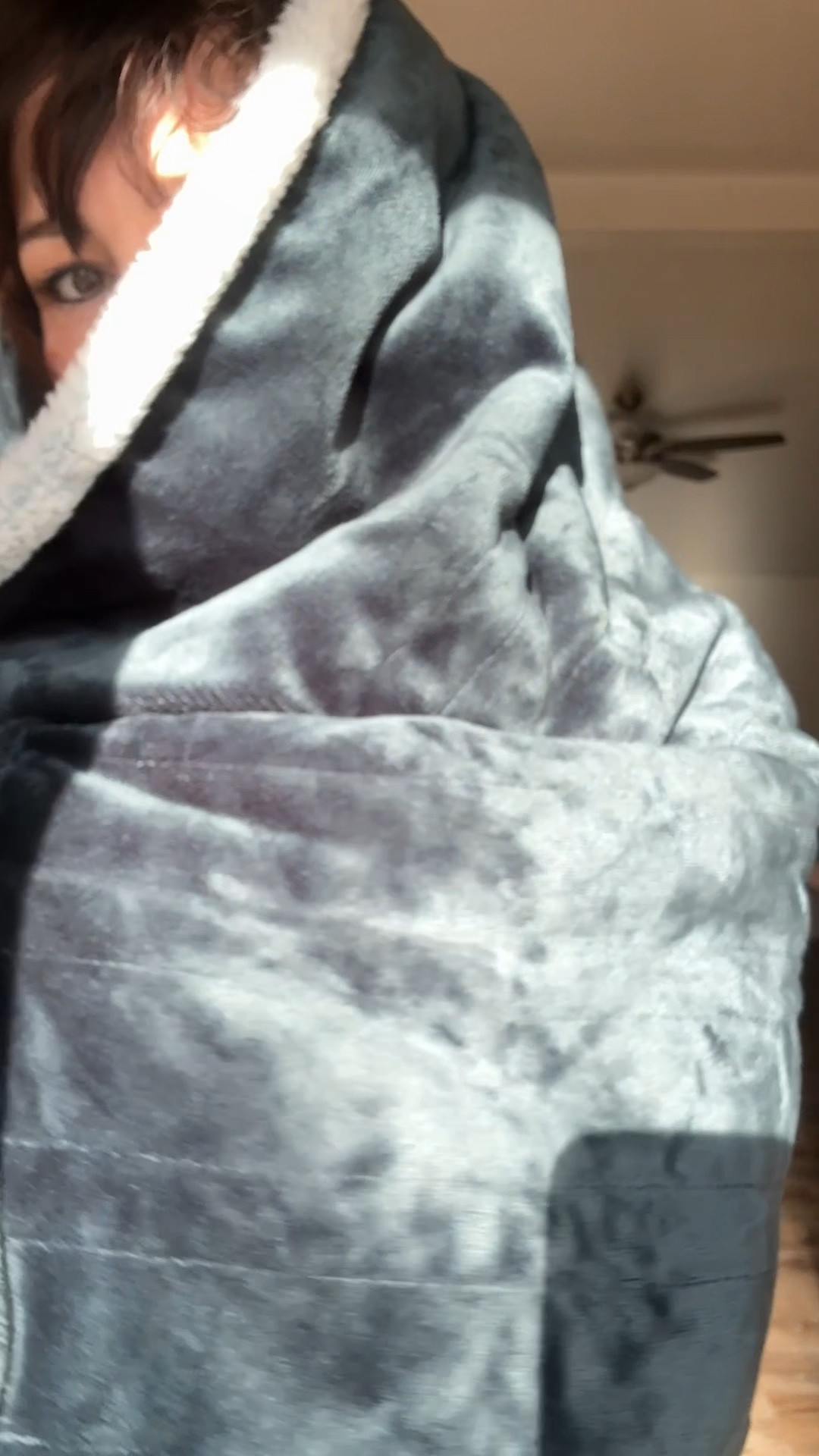 The push button on the blanket, makes it truly EZ … no more fishing for the controller. It’s right there in your lap with you.

#LTKGiftGuide #LTKU