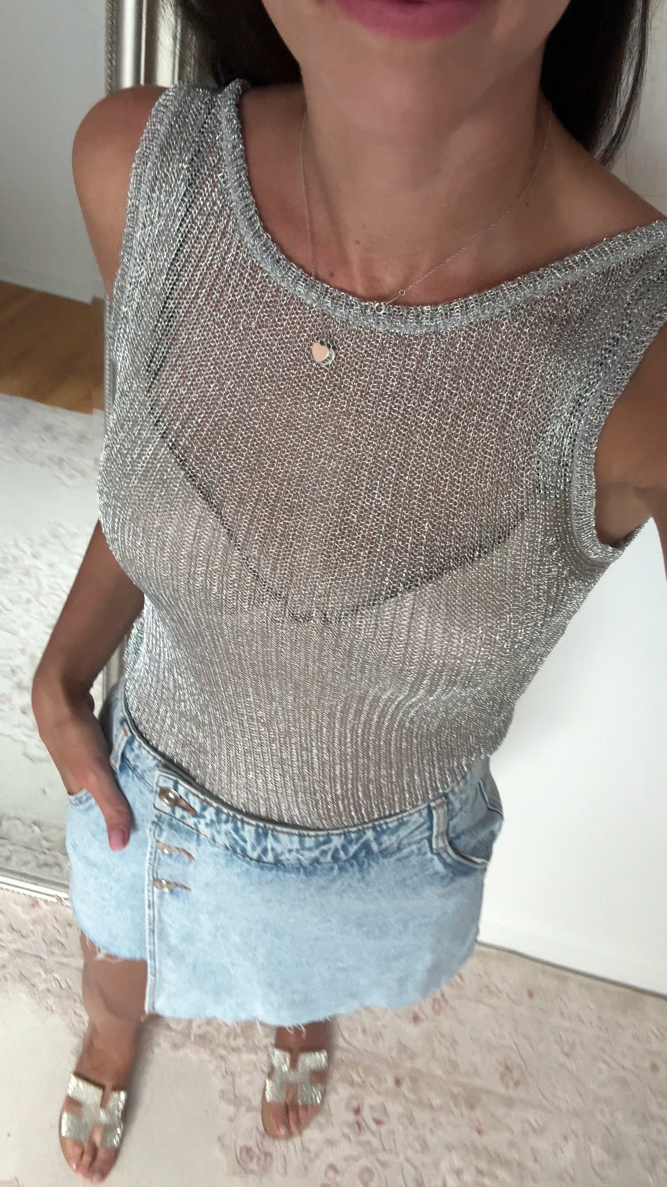 Sparkly metallic top
Can be worn as a beach coverup too 


#LTKsummer #LTKstyletip #LTKtravel