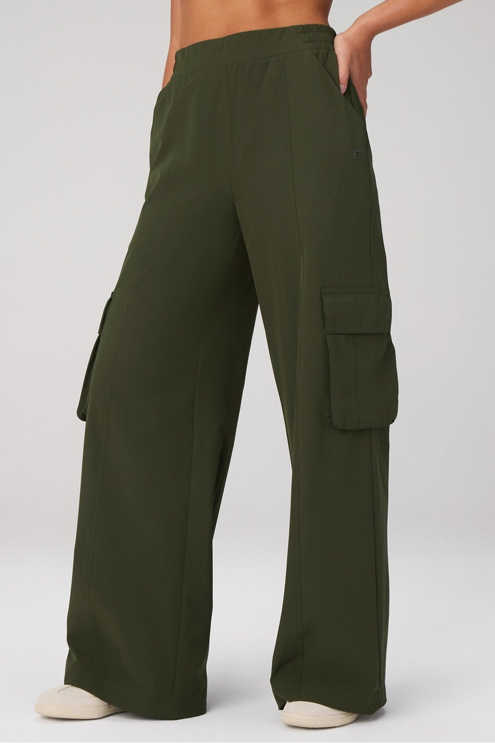 Downtown Wide Leg Cargo Pant | Fabletics