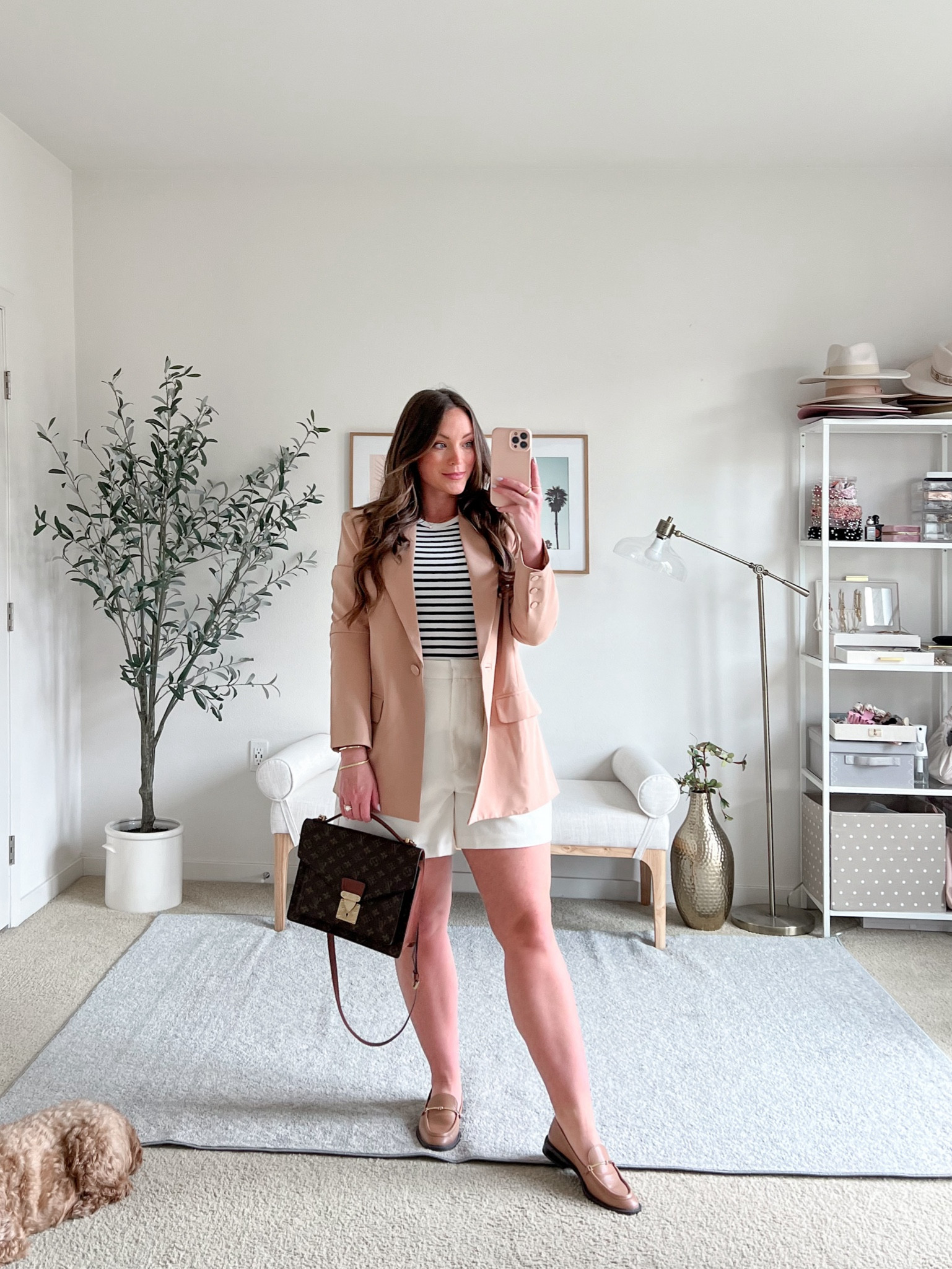 I love how simple this outfit is❤️
Tank size medium, tailored shorts size 12, blazer size medium 

#LTKfindsunder100 #LTKmidsize #LTKstyletip