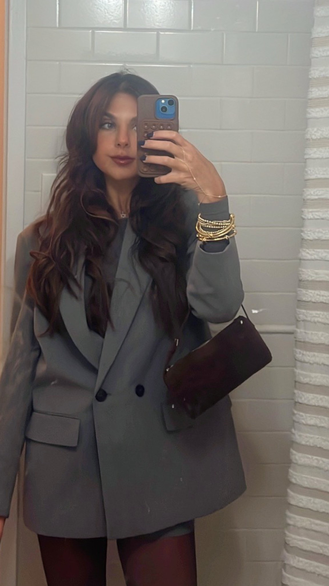 Zara oversized blazer linked similar!! 
bag is a dupe of the row bag, couldn’t link but on amazon so affordable 🧡

#LTKBeauty #LTKStyleTip #LTKU