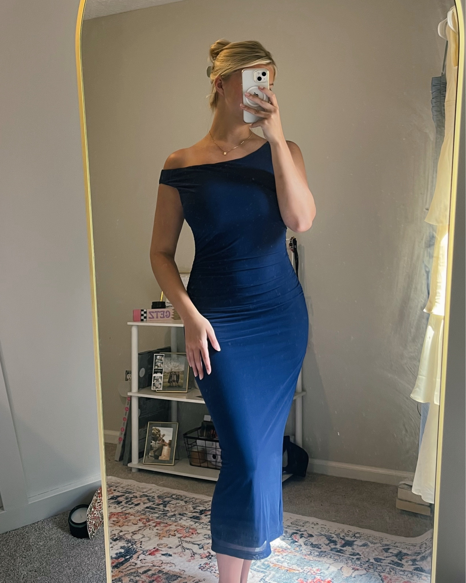 A simple, affordable Fall Wedding Guest Dress option.💍

#LTKFindsUnder100 #LTKWedding #LTKFallSale