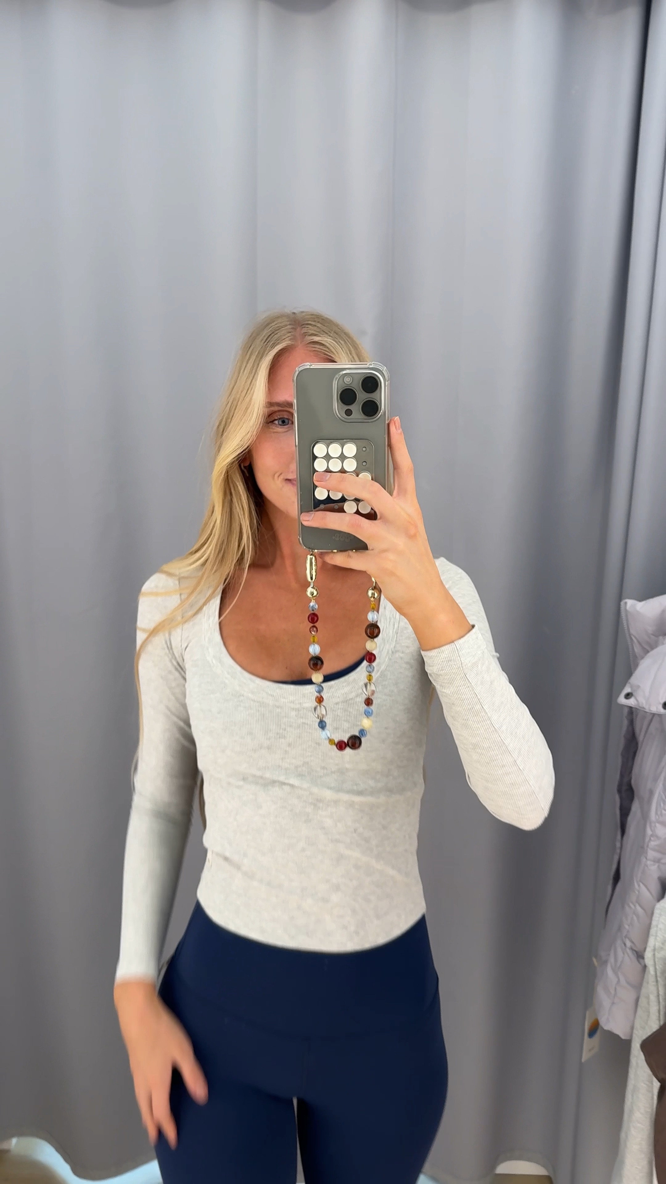 New favorite top?! Yep! Obsessed with this fabric and fit!! @vuoriclothing #vuoripartner @shop.ltk #liketkit 