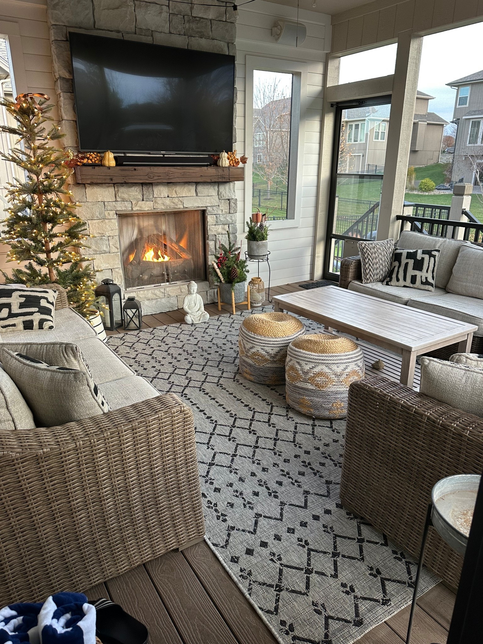 New rug❤️

#LTKHome