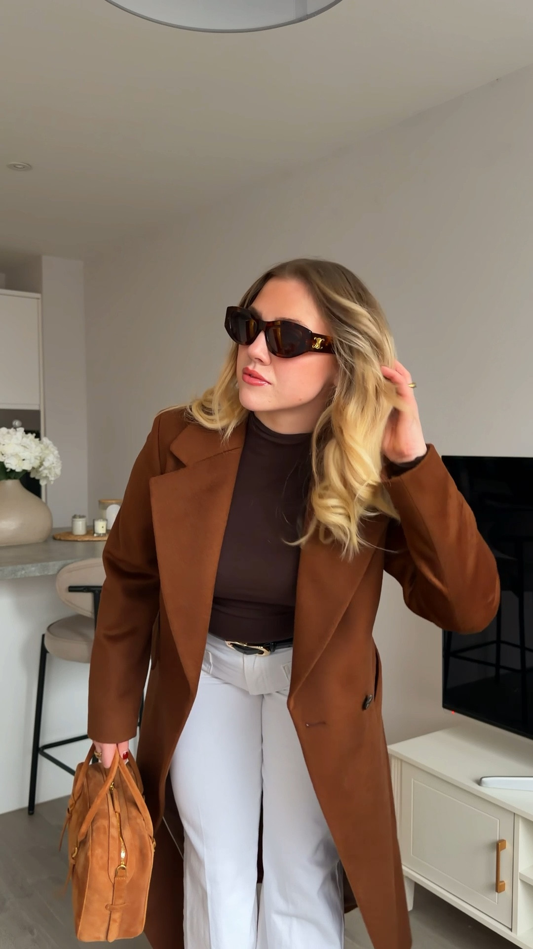 Brown & white outfit 🤍🤎



#LTKuk #LTKluxury #LTKwinter
