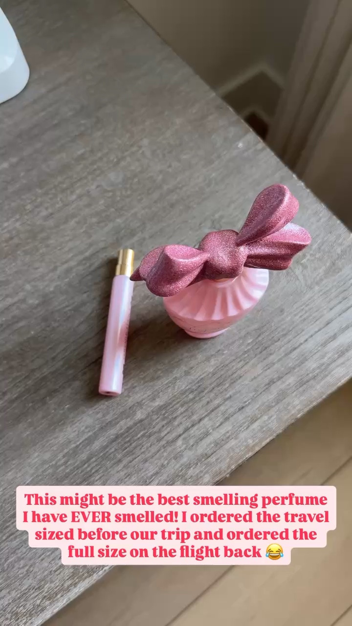 This might be the best smelling perfume I’ve tried in a long time!! Sweetheart by LoveShackFancy! Fruity florals and smells amazing!


#LTKmorningroutine #LTKBeauty #LTKselfcare