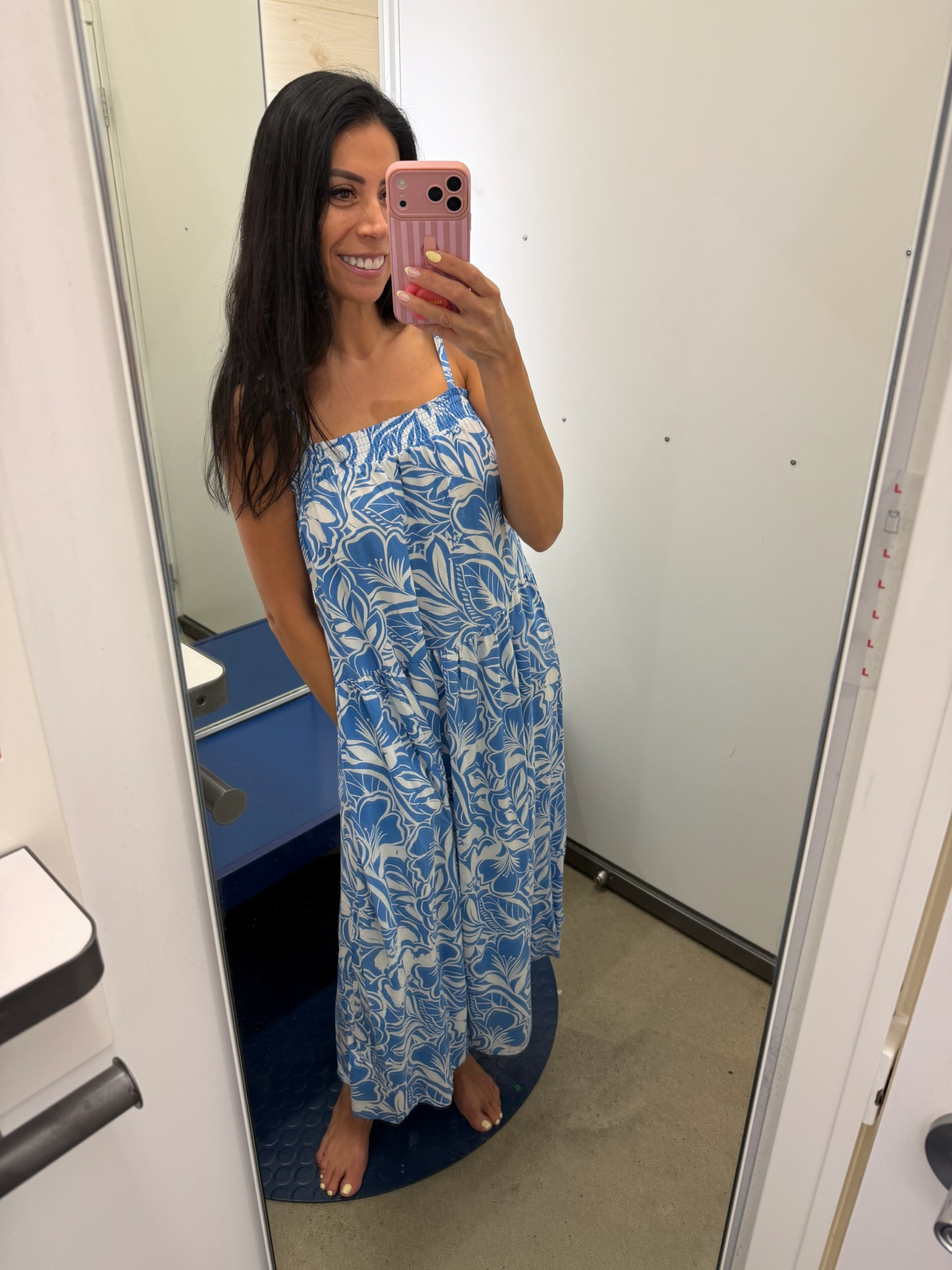 SALE ALERT 🚨 — this Old Navy dress is 50% OFF now!! ☺️



spring outfits 2026, easter dress women, easter outfits women, spring dresses, vacation outfits beach, date night outfits, floral, pattern, print, maxi dress, summer, carla.bushey 

 #LTKootd #LTKSeasonal #LTKSaleAlert