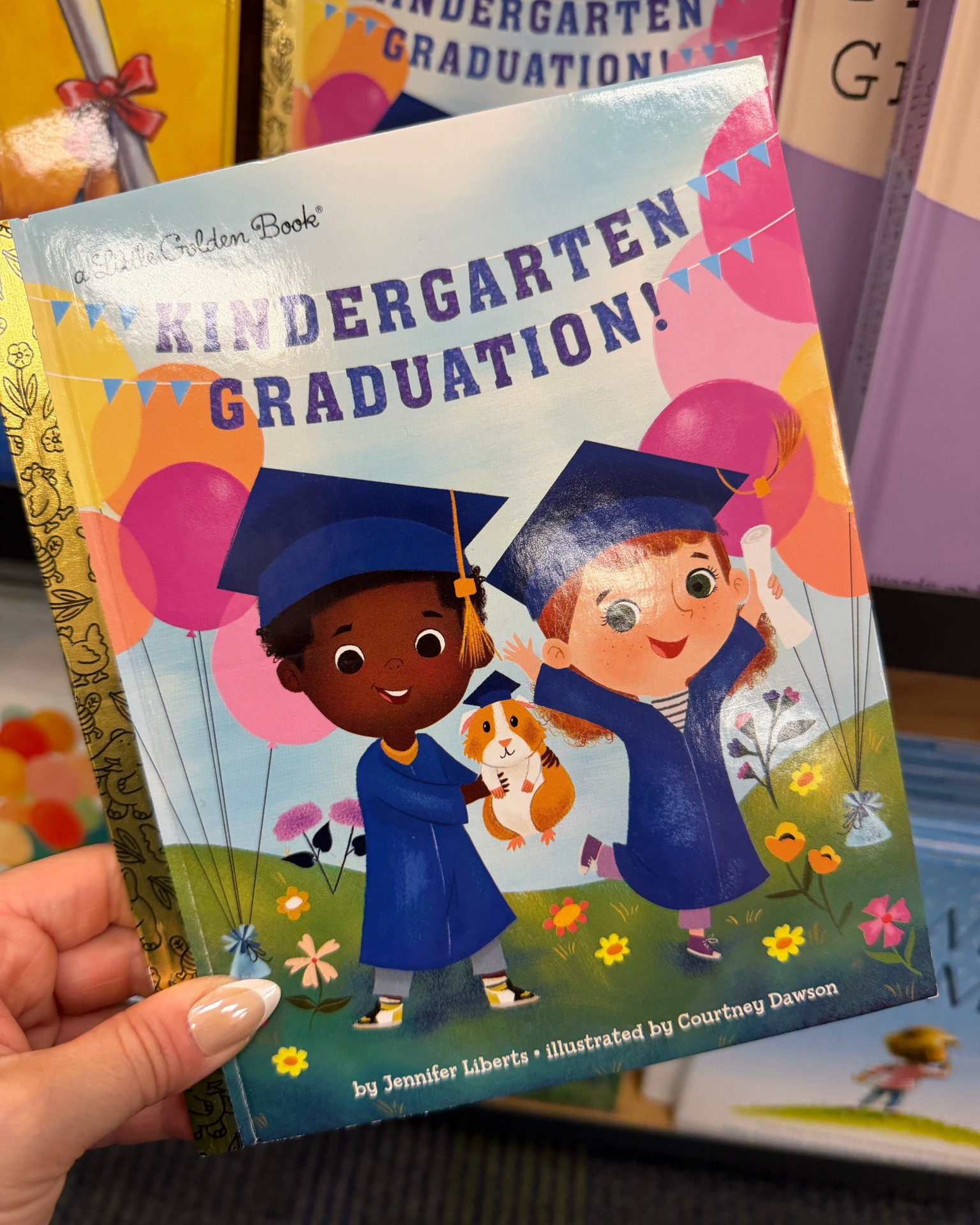 It’s that time, graduation books are here! 🎓