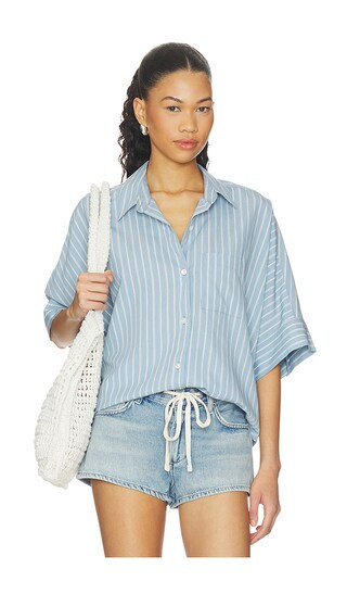 Citizens of Humanity Claire Origami Shirt in Blue. - size L | Revolve Clothing (Global)