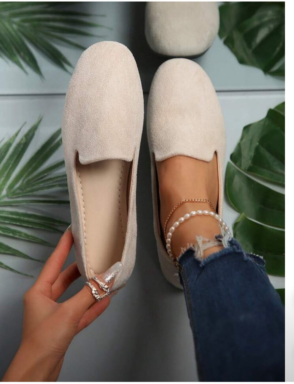 Slip on shoes #shein #shoes #sheinshoes #giftspo #affordable 

#LTKShoeCrush #LTKBeauty #LTKWorkwear