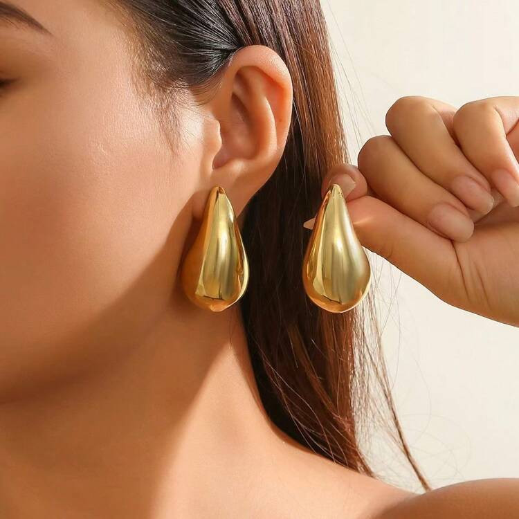 1 Pair New European And American Fashionable Personalized Small Water Drop UV Gold-Plated CCB Dangle Earrings | SHEIN