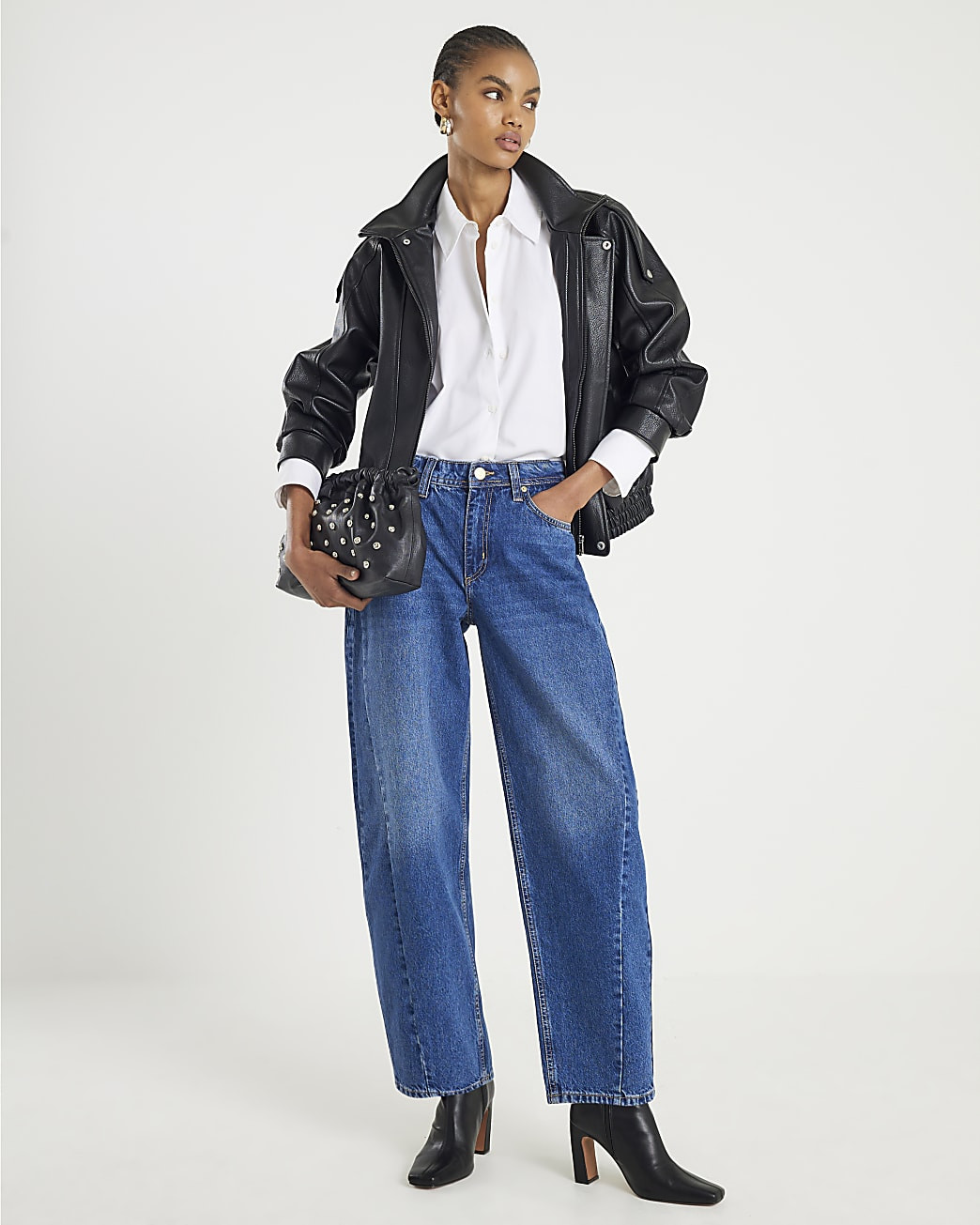 Blue Mid Rise Seamed Barrel Leg Jeans | River Island UK & IE