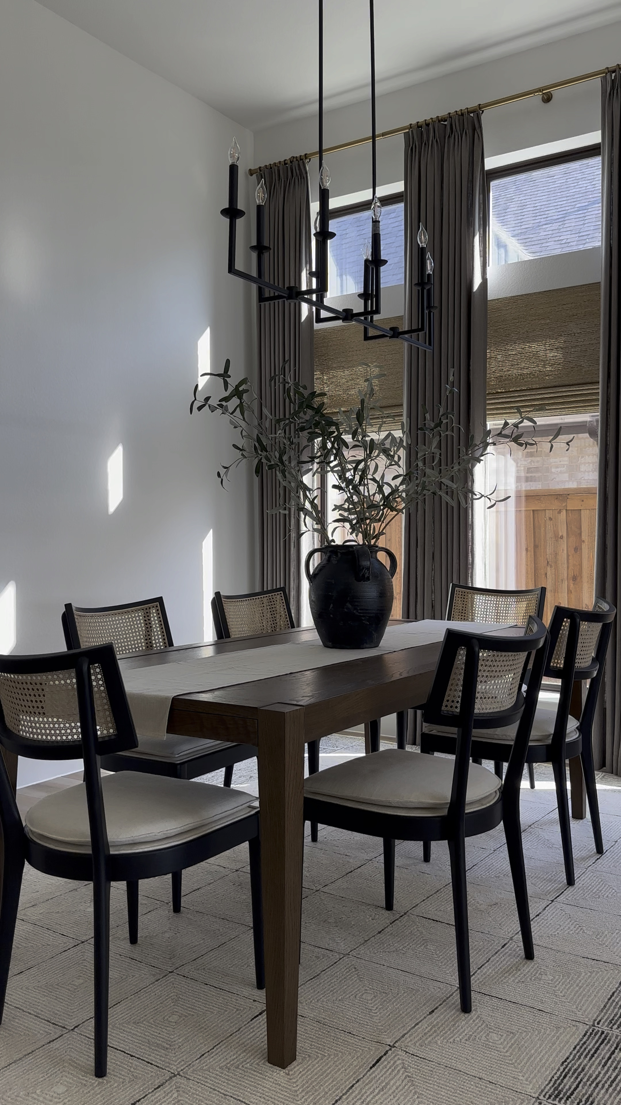 Shop these custom @TwoPagesUS curtains! #twopageshome