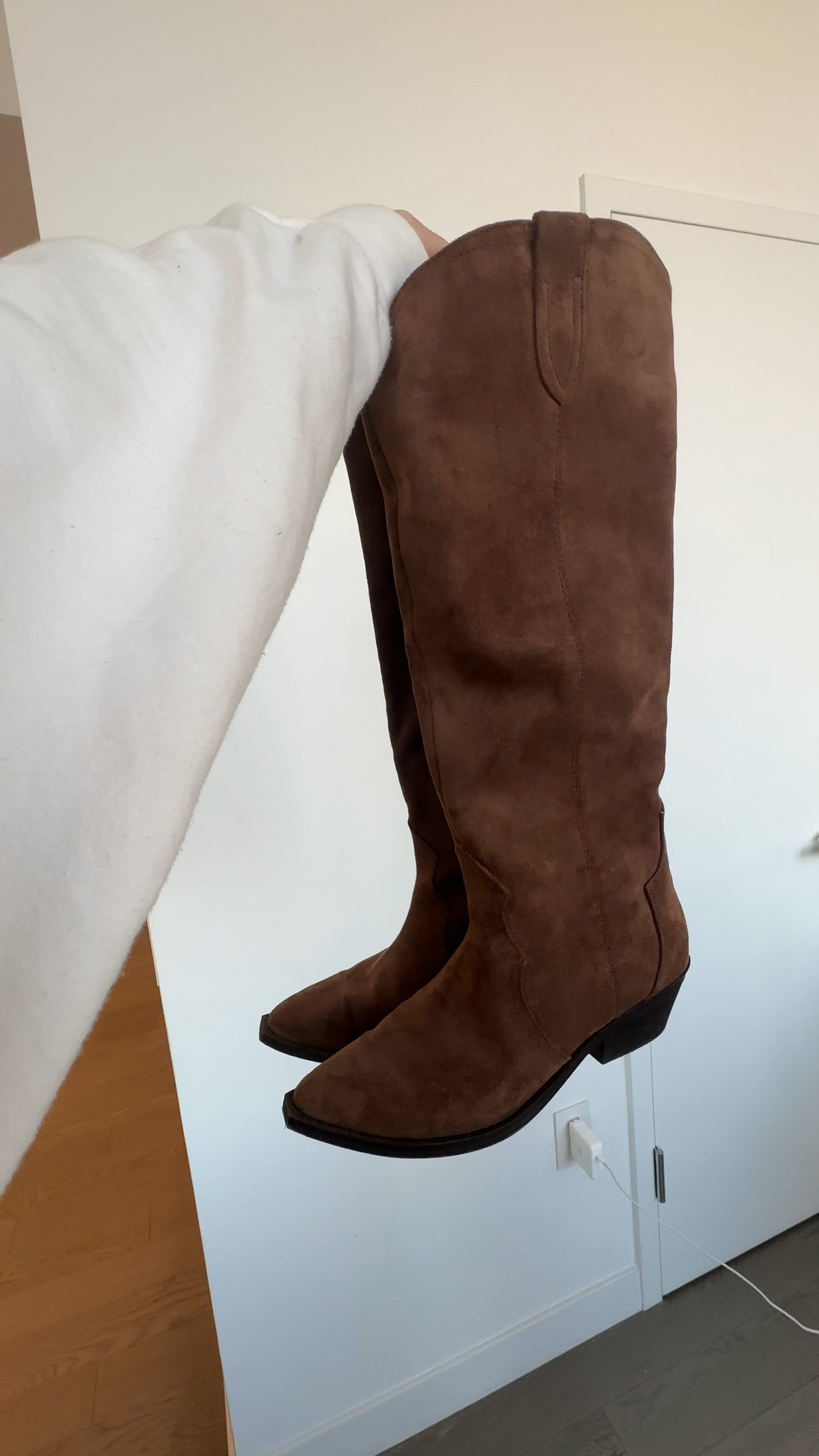 Run!!!! The BEST suede boots for fall are back and only $59!!!!! They run tts and are super comfy!!! Also come in black! Hurry! 

#LTKShoeCrush #LTKSaleAlert #LTKFindsUnder100