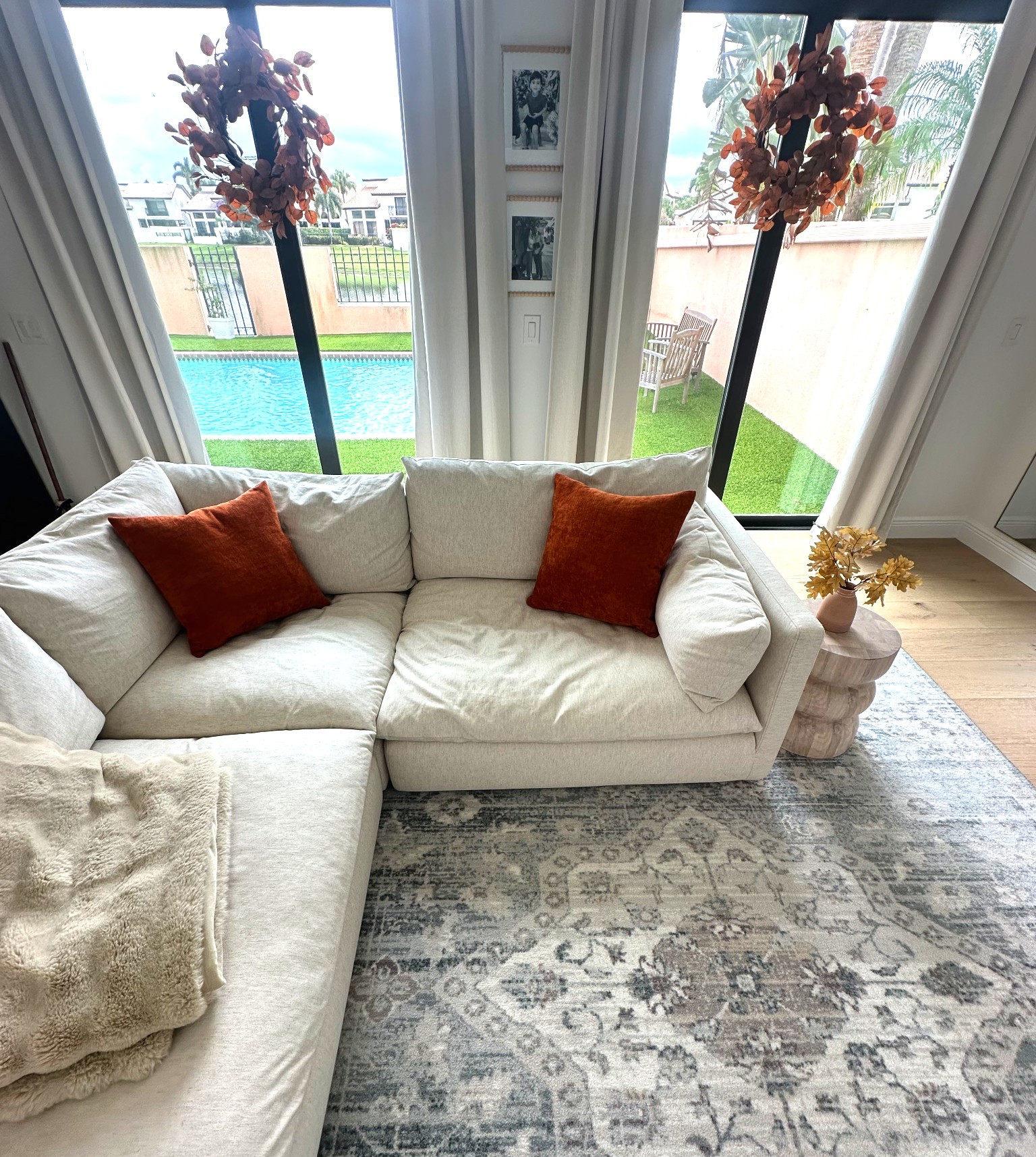 Cozy living room with a hint of fall 

 #LTKFallSale #LTKSeasonal #LTKHome