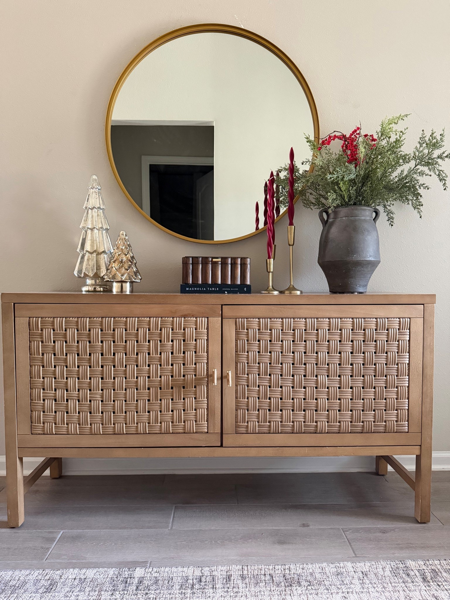 Entry table on sale 🎄

Target home decor, walmart home Christmas decor 

#LTKHoliday #LTKHome #LTKSeasonal