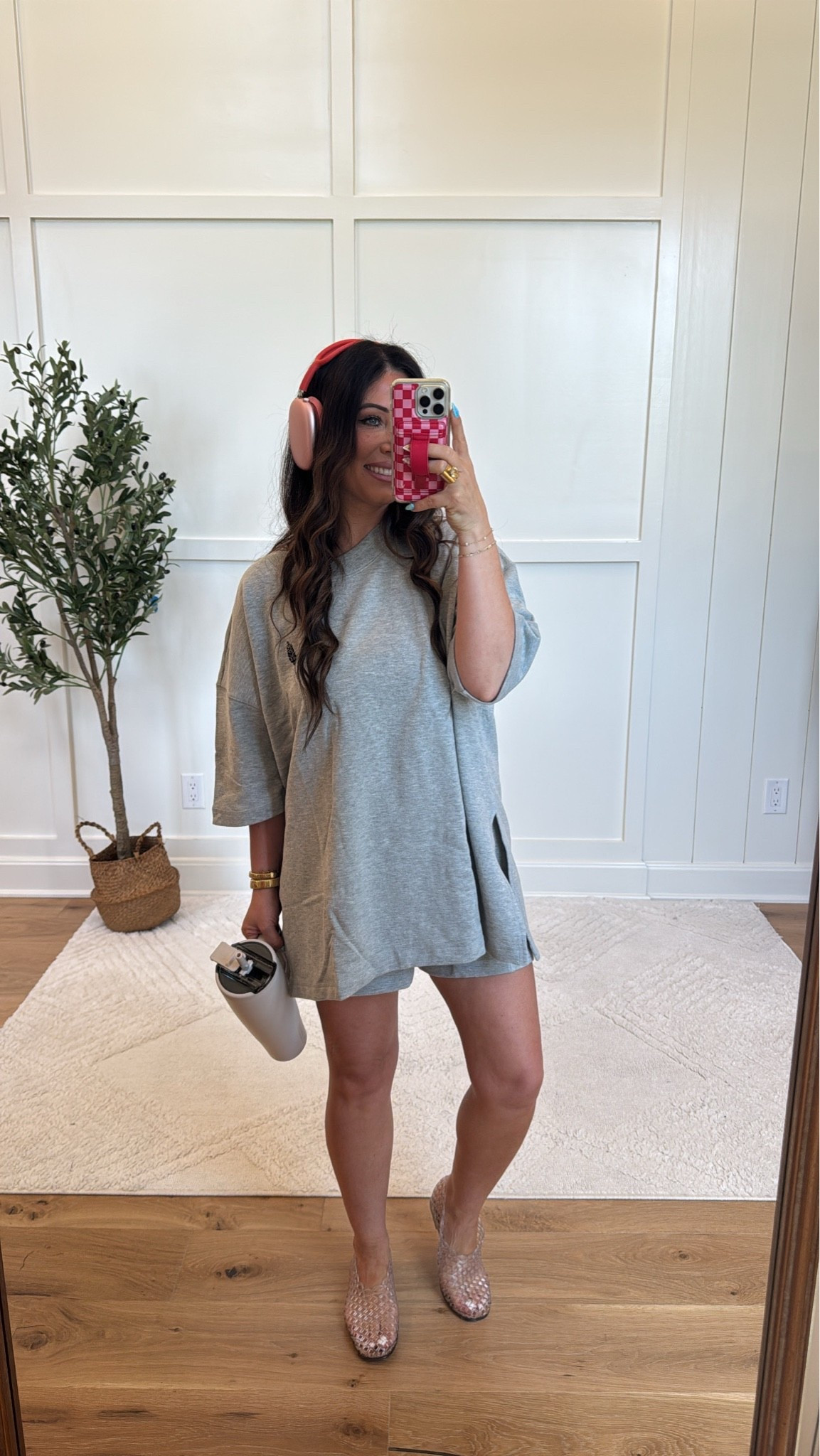 Running errands but make it cute 🤍 This oversized lounge set feels like pajamas but still looks put together (aka my favorite kind of outfit 🙌) Bonus points for being travel day approved ✈️ 

#LTKLounge #ComfyStyle #TravelOutfit #ErrandOutfit #MomStyle #CasualFashion #OOTD #AmazonFashion

#LTKdayinmylife #LTKootd #LTKmomlife
