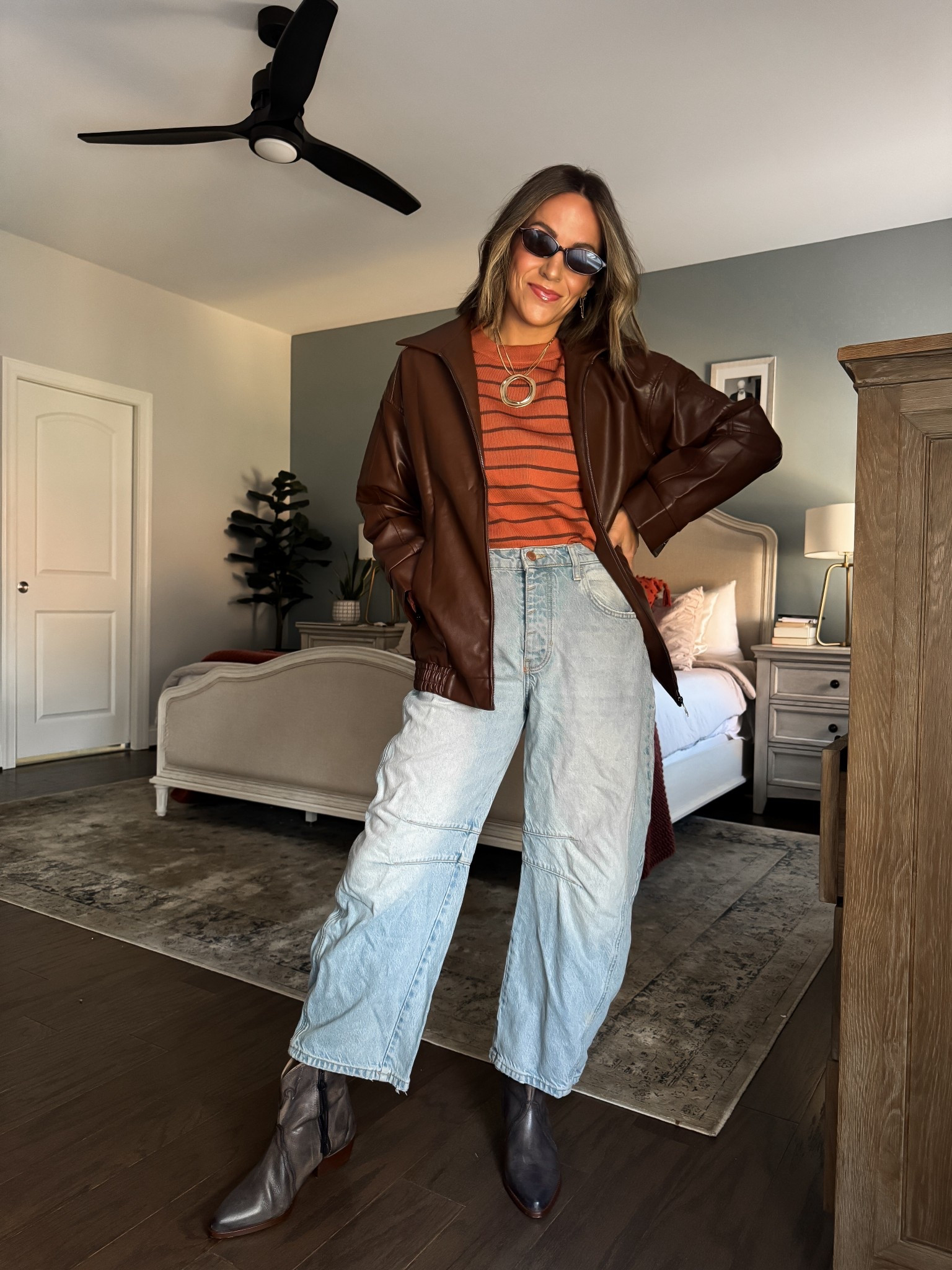 Casual fall vibes. This statement pendant is so versatile - NBS15 saves you 15% sitewide! 



#LTKootd #LTKFindsUnder50 #LTKFindsUnder100