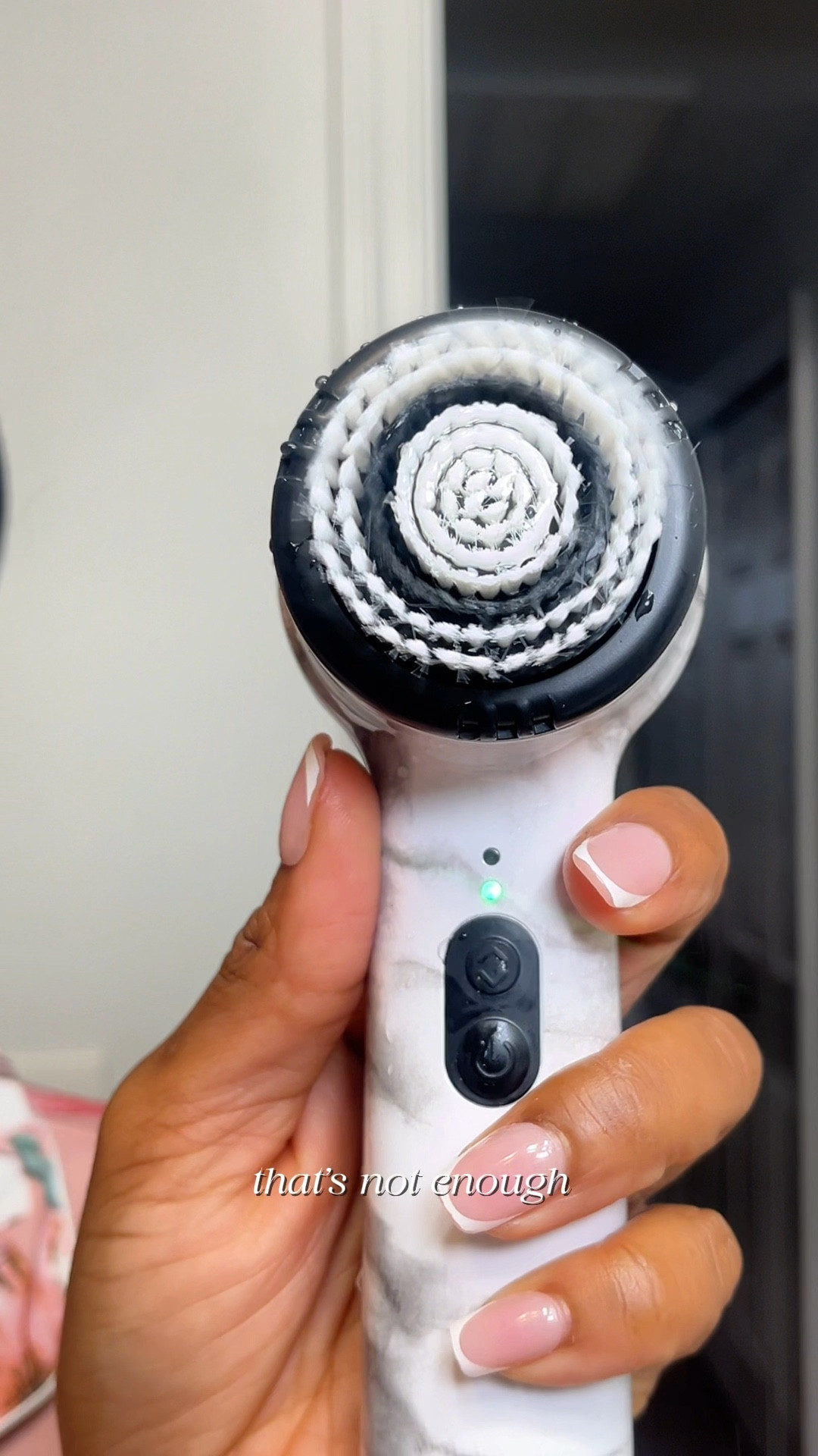 Ever wonder why your skincare products don’t hit the way they should? 👀
It starts with a CLEAN canvas. 
…
The @michaeltoddbeauty Soniclear Facial Cleansing Brush deep cleans, removes impurities, and leaves my skin glowing + ready to absorb all the good stuff. 🌸
Trust me, your hands can’t compete with this brush! 💆‍♀️”
…
#summerbeautyessentials #beautyessentials #glowingskin #ad

#LTKBeauty