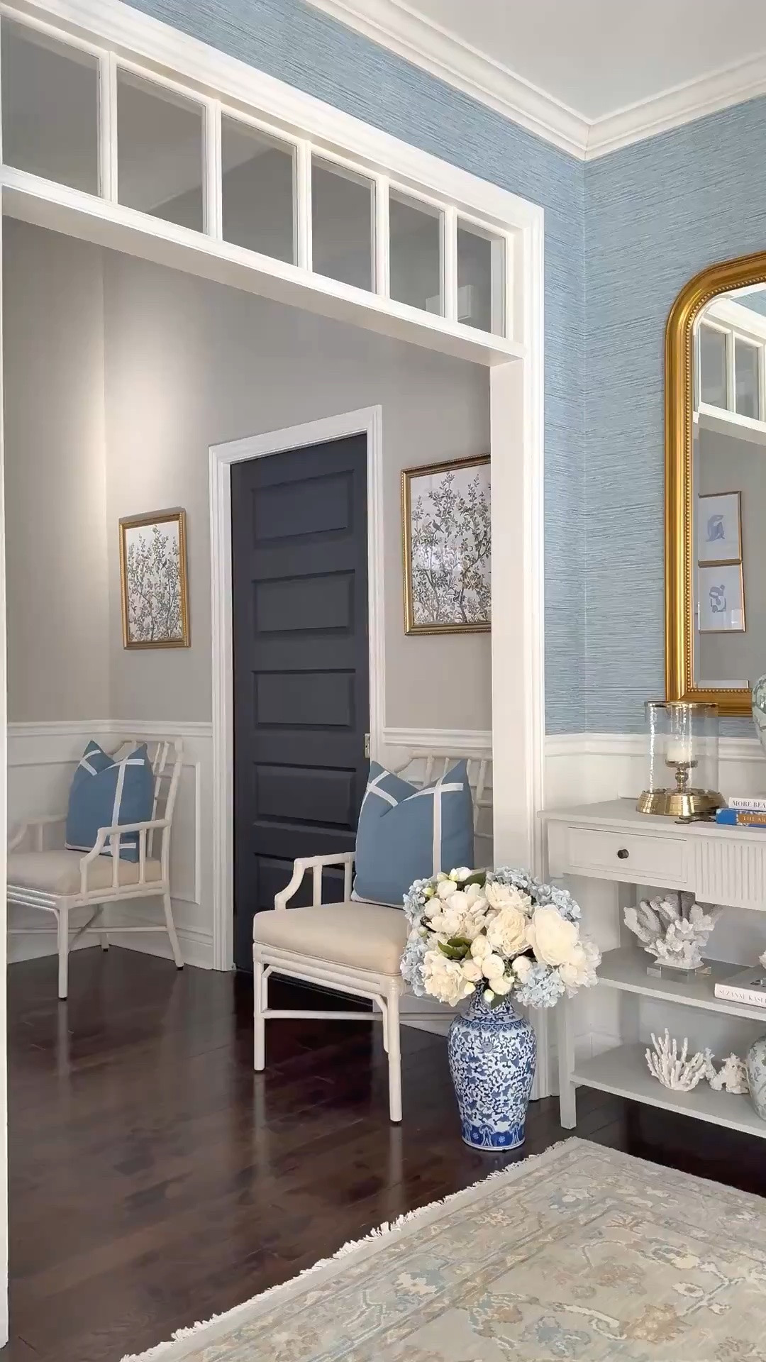 Chic and elegant entryway! Gorgeous florals and chinoiserie touches in the prettiest blues and greens💙💚

Chic decor., chic home, home finds, decor, green decor, blue decor

#LTKSeasonal #LTKHome