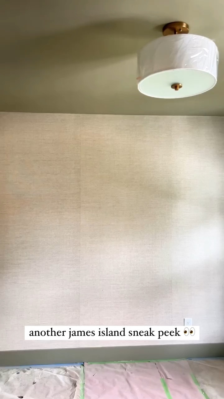 Living for this color drenched dining room with a pop of grasscloth 🌾 

#LTKHome