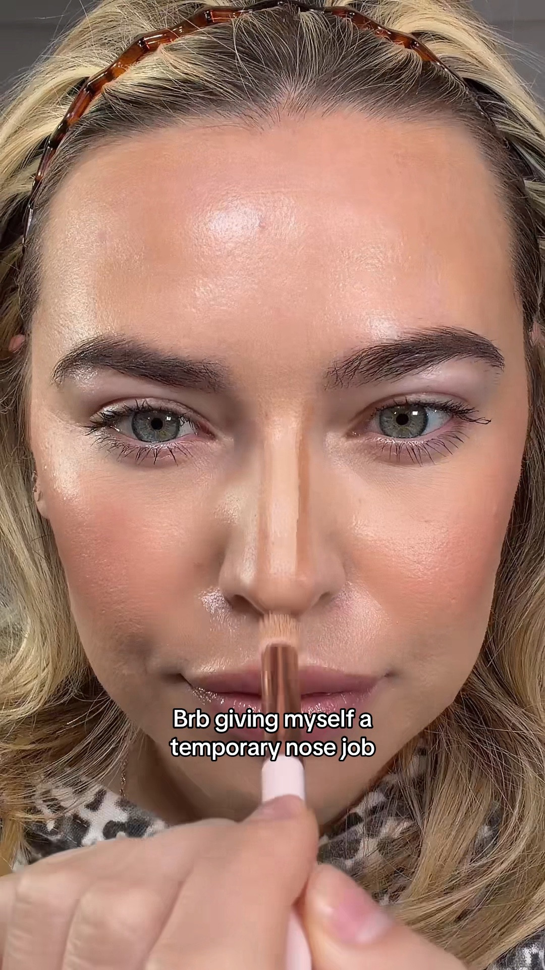 Nose contour 

#LTKdayinmylife #LTKgrwm #LTKBeauty