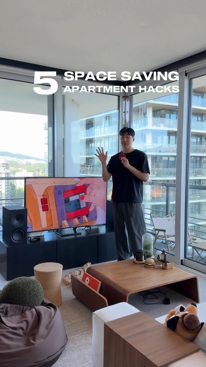 Five of my favourite space saving apartment hacks!
.
.
.
.
.
#apartmentdecor #apartmenthacks #spacesaving #spacesaver #smallapartment #cozyapartment #organization #storageidea #interiordesign