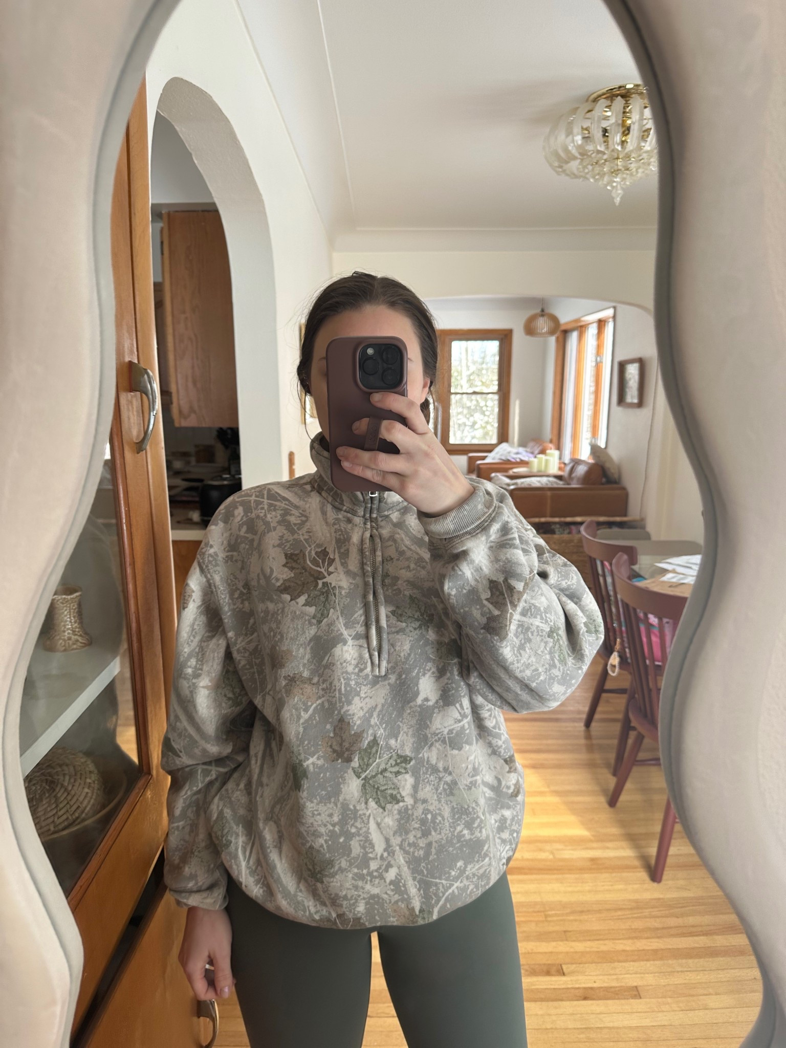 
Camo half zip sweater S 
Lululemon green leggings 6


#LTKActive #LTKSaleAlert #LTKootd