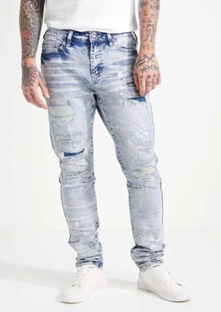 Light Wash Zig Zag Stitch Slim Taper Jeans | rue21