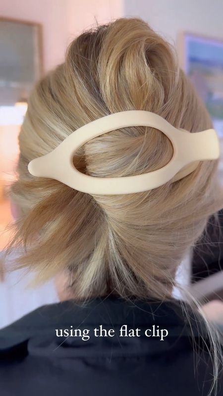 How I use the flat clip! Such an easy but cute hairstyle 
