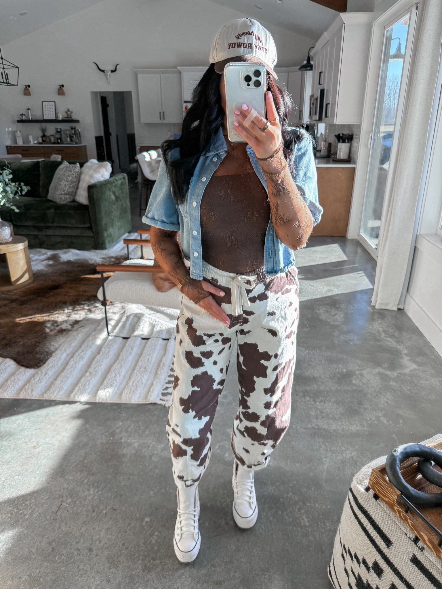 Bump Friendly Western Outfit 🐮🤎

Lace Top — xs (brown)
Tube Top — small (brown)
Denim Top — small (light blue)
Pants — medium (I sized up one for the bump!)

Obsessed with this casual western OOTD! These cow print barrel pants are SO good (non-maternity, but bump friendly!) I paired them with a brown lace top, this cute cropped denim button down, this western hat & my white leather platform converse sneakers. 🤍



#LTKootd #LTKBump