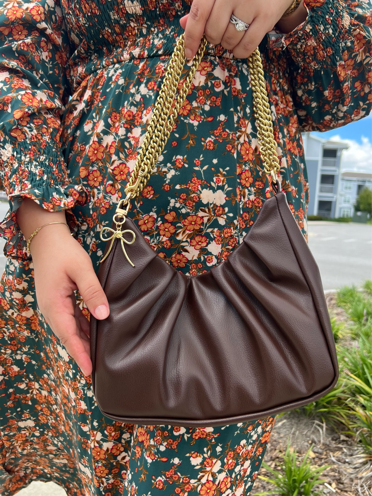 Beautiful brown purse for the fall season or all year round. Super affordable on Amazon! 🫶

#LTKFallSale #LTKStyleTip #LTKSeasonal