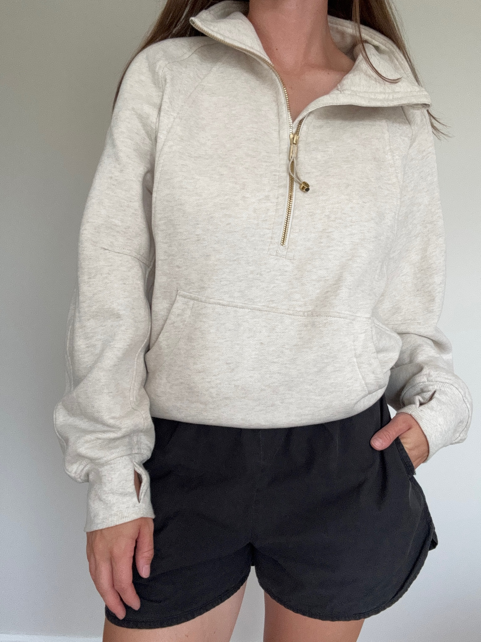 Comfy casual outfit of the day 🤍 

Sweatshirt | fall outfit | fall outfit 

#LTKActive #LTKSeasonal