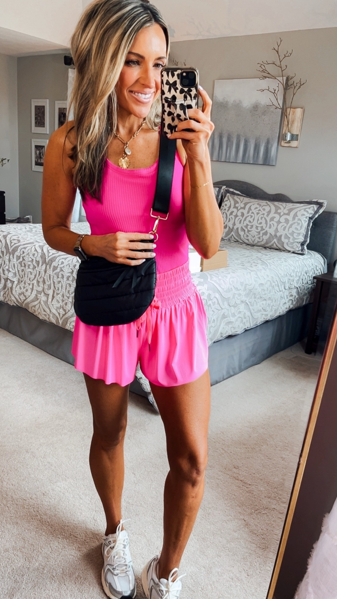 Built in bra tank! Cropped length that pairs perfect with high waisted shorts!

#LTKSeasonal #LTKootd #LTKmomlife