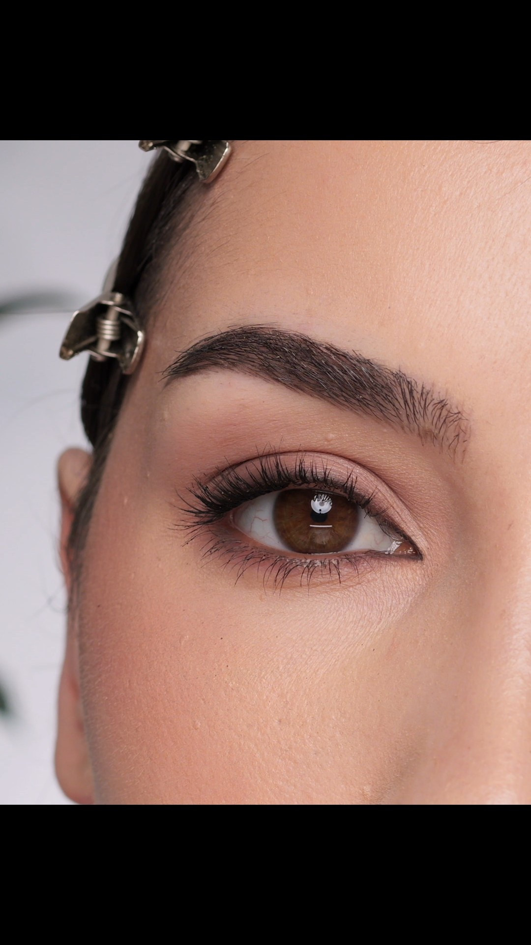 Soft smokey eyeshadow look with one of my favorite palettes *some products gifted in pr

#LTKBeauty