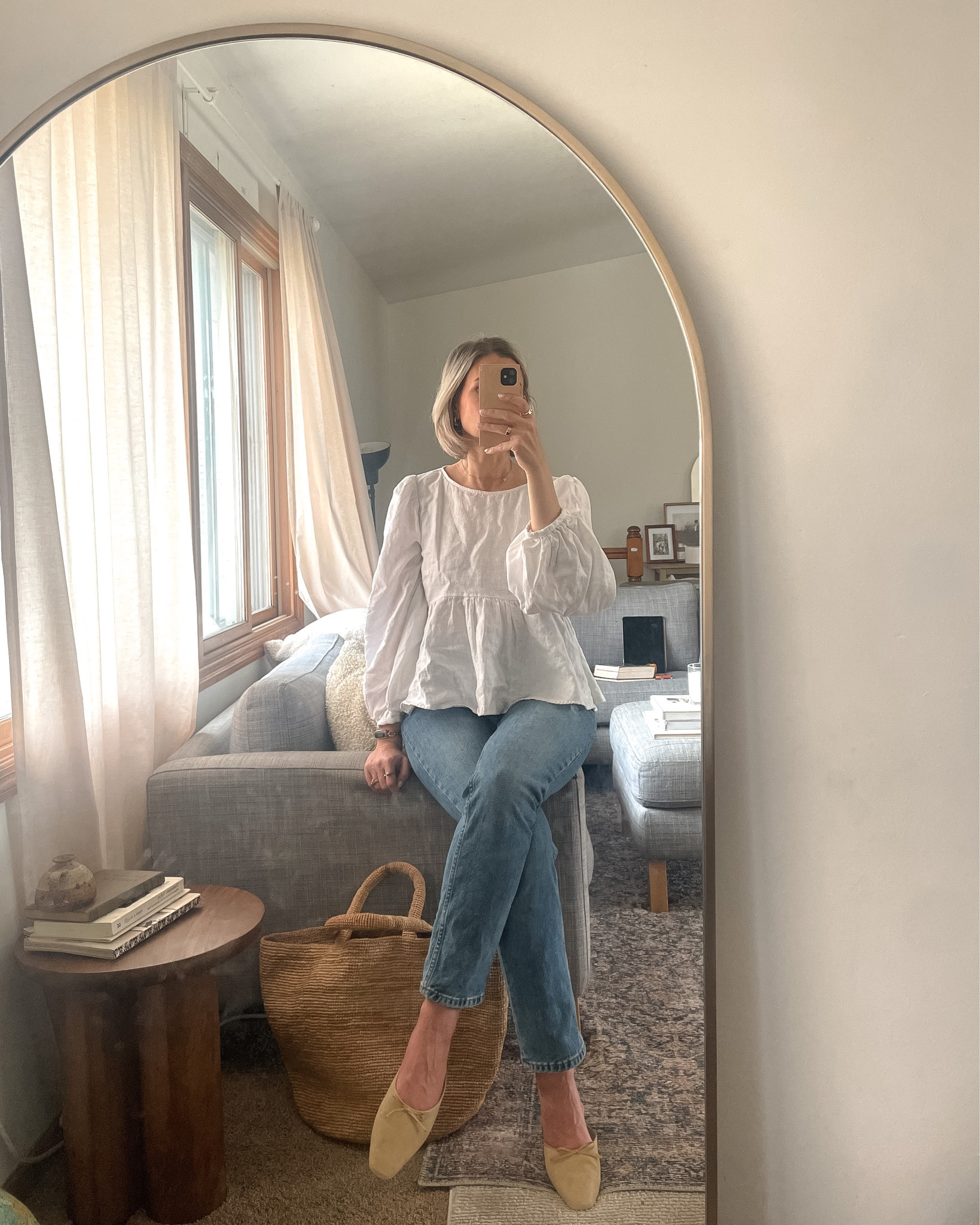 White linen top outfit idea 

#LTKSeasonal