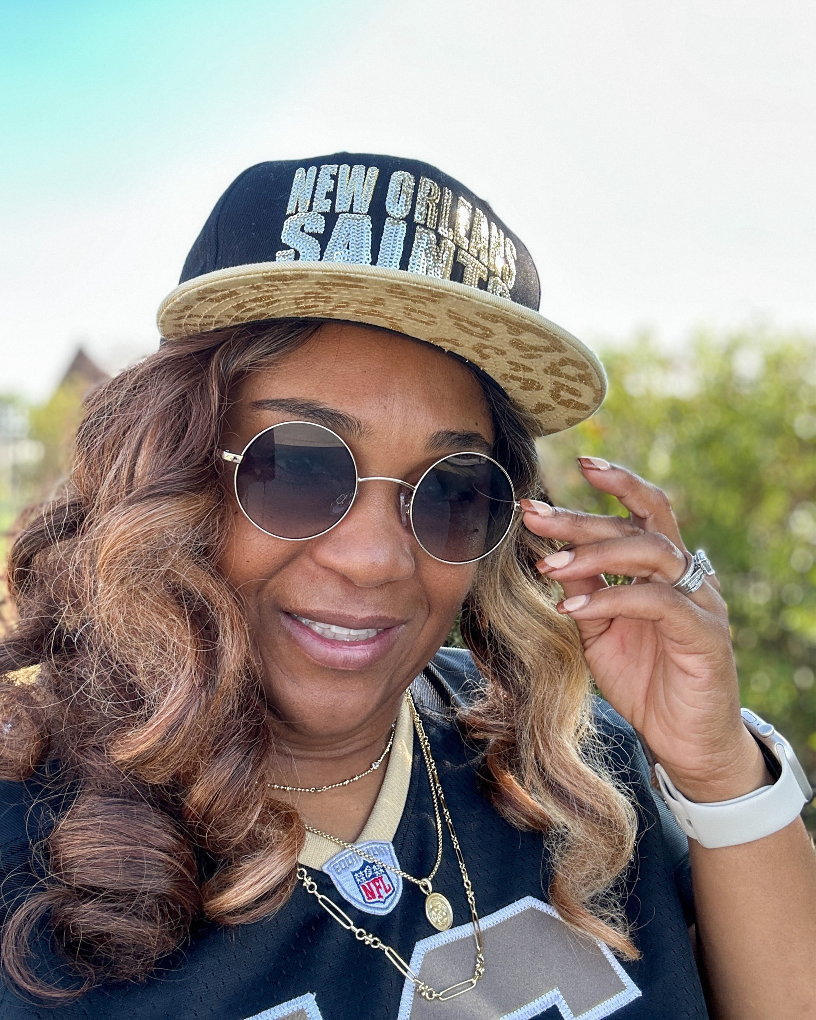 It’s Game Day! 🏈. Rocking my new Women's Oversized Metal Round Sunglasses - A New Day™ Gold #gameday #sunglasses #fashion #fadhionaccessories #accessories 