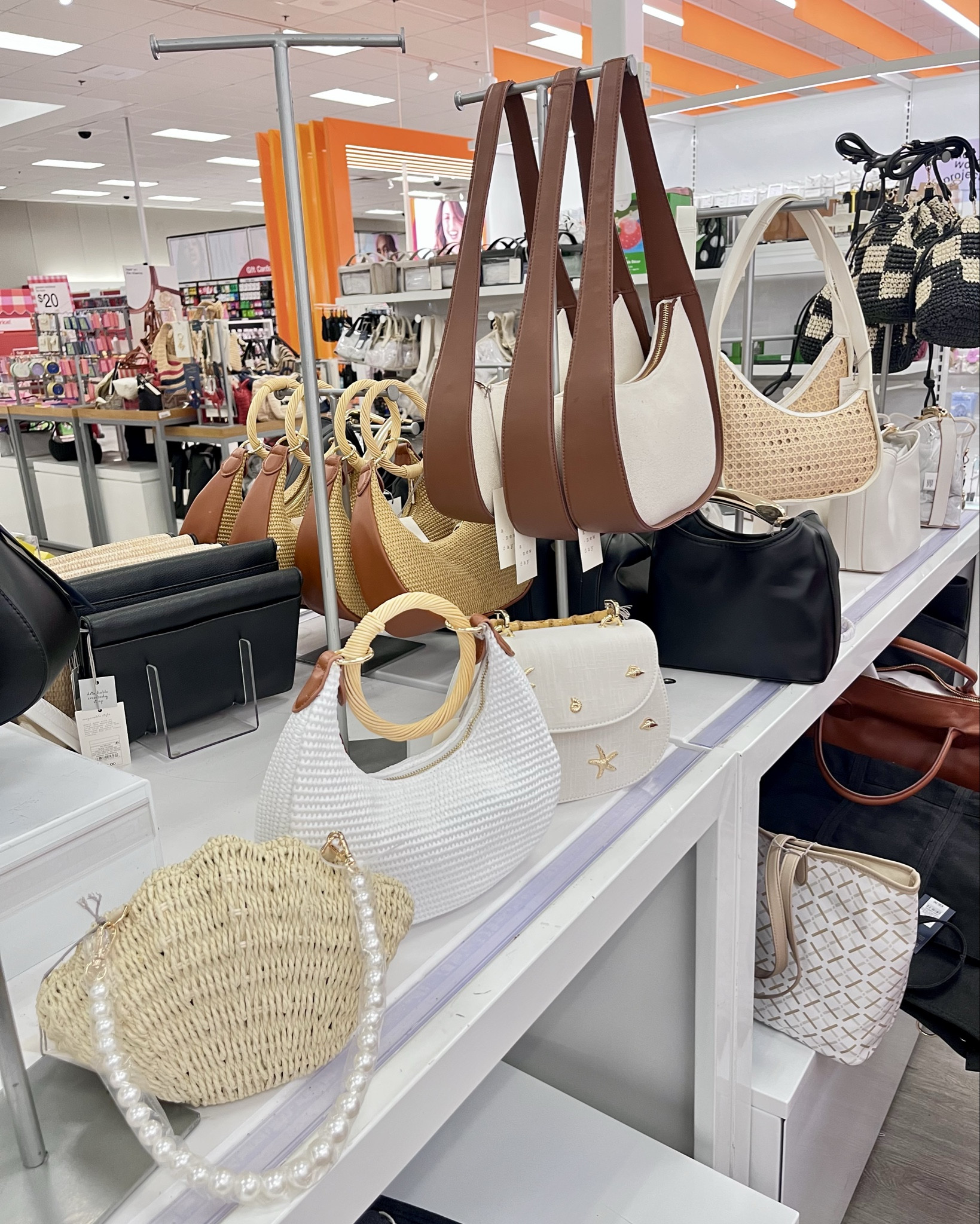 Target summer handbags
Spring bags


#LTKSaleAlert #LTKFindsUnder50 #LTKItBag