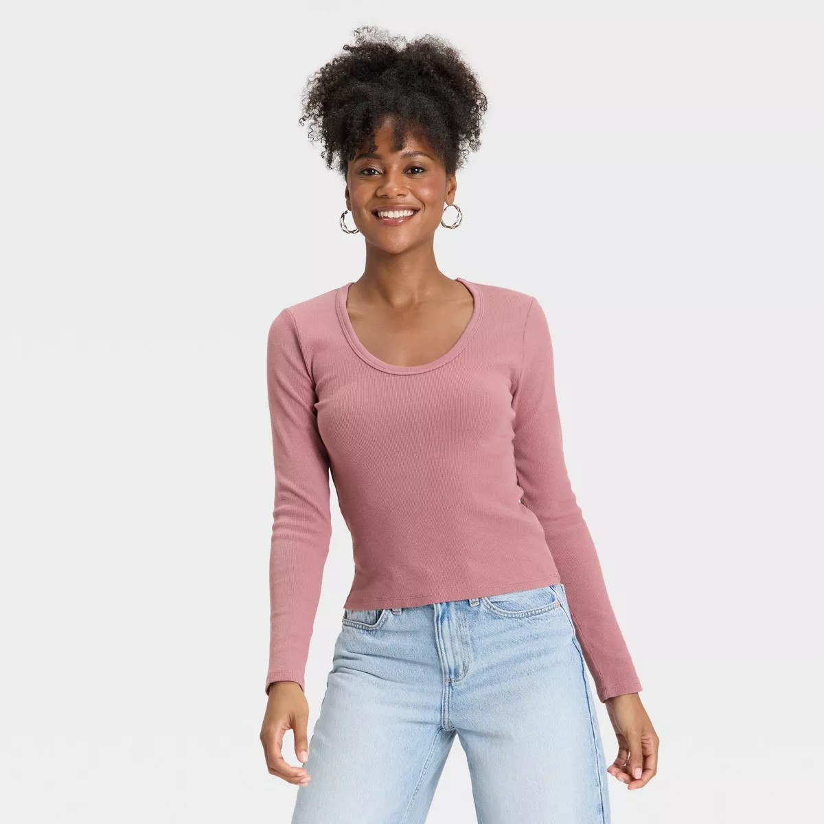 Women's Slim Fit Long Sleeve Scoop Neck Ribbed T-Shirt - Universal Thread™ | Target