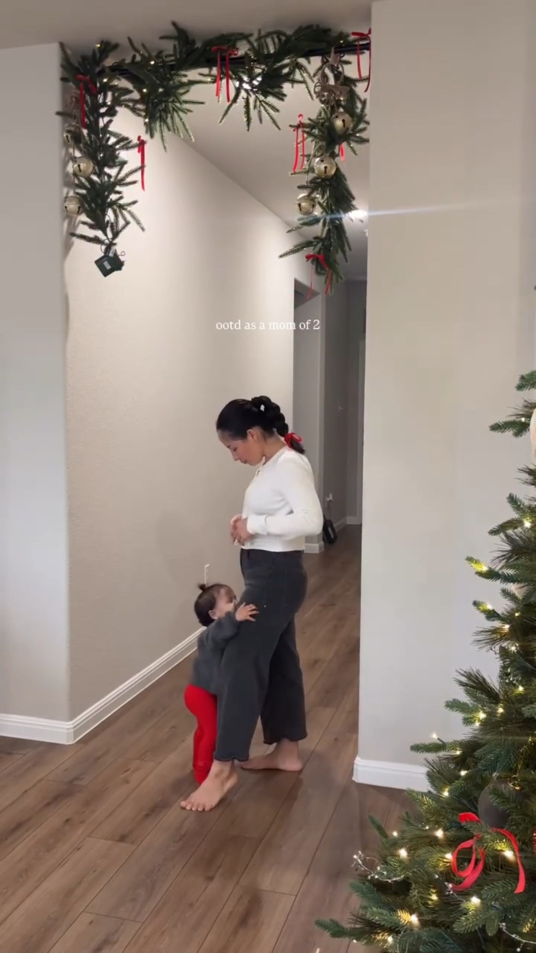 my almost 3 yr old no longer wants to come out in my videos 🥹🤭 soooooo is just us 2 now. 

#OOTD #outfitinspo #outfitideas #christmas #momof2