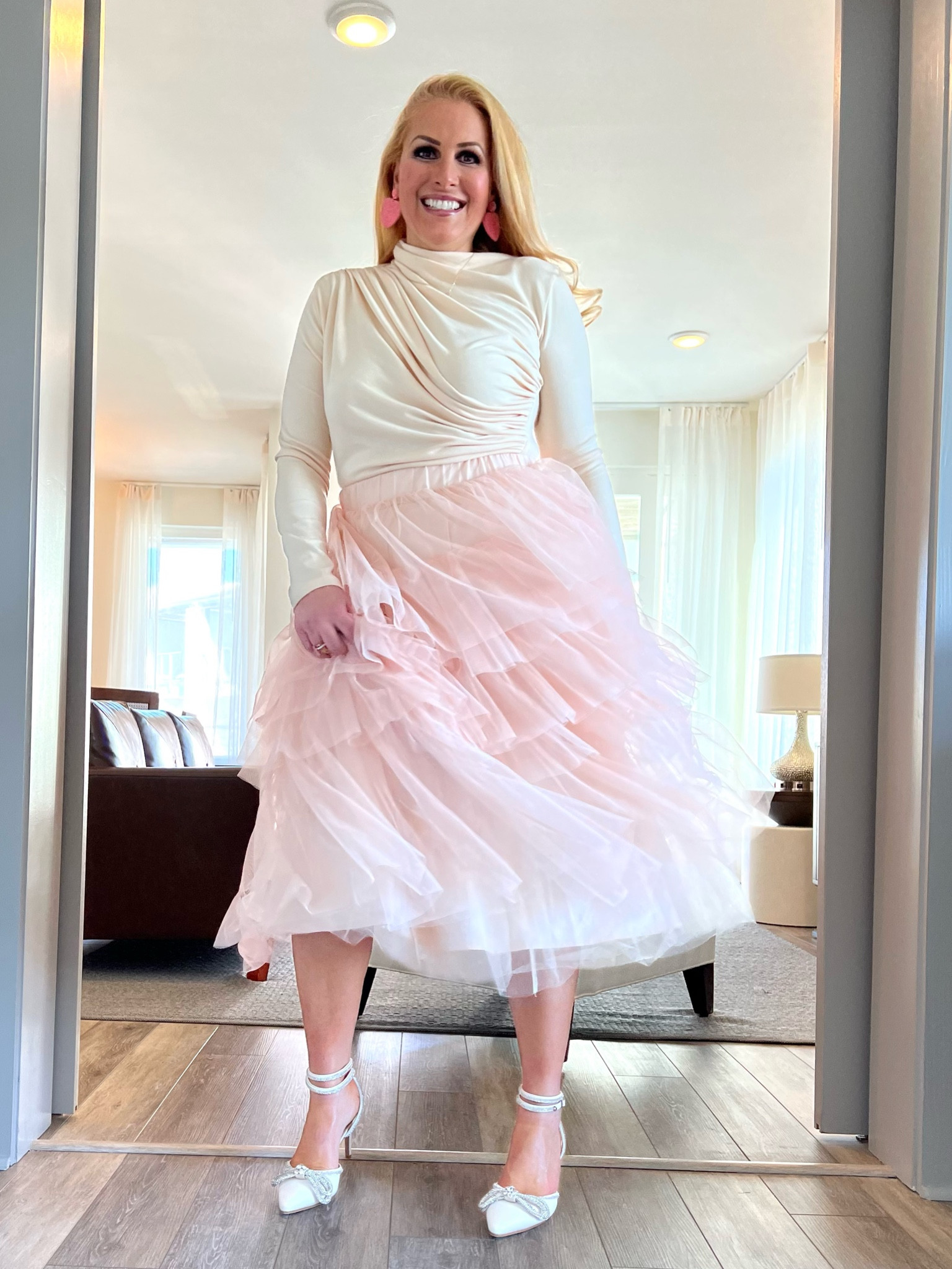 Family photo skirt outfit 

Pink tulle skirt, cream long sleeve shirt, rhinestone heeled pumps

Wearing a large in everything and it fits true to size. This skirt is adorable and so flirty! This would be adorable as a wedding guest outfit!



#LTKSeasonal #LTKShoeCrush #LTKStyleTip #LTKItBag #LTKFindsUnder100 #LTKOver40 #LTKMidsize #LTKTravel #LTKCon #LTKU #LTKSaleAlert #LTKFindsUnder50 #LTKWedding
